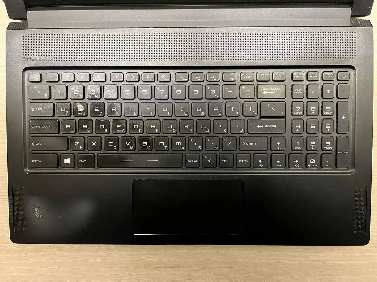 Продам мощный игровой ноутбук MSI GS76 Stealth