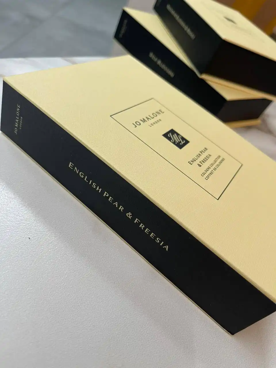 Подарочный набор от Джо Молон с парфюмерией