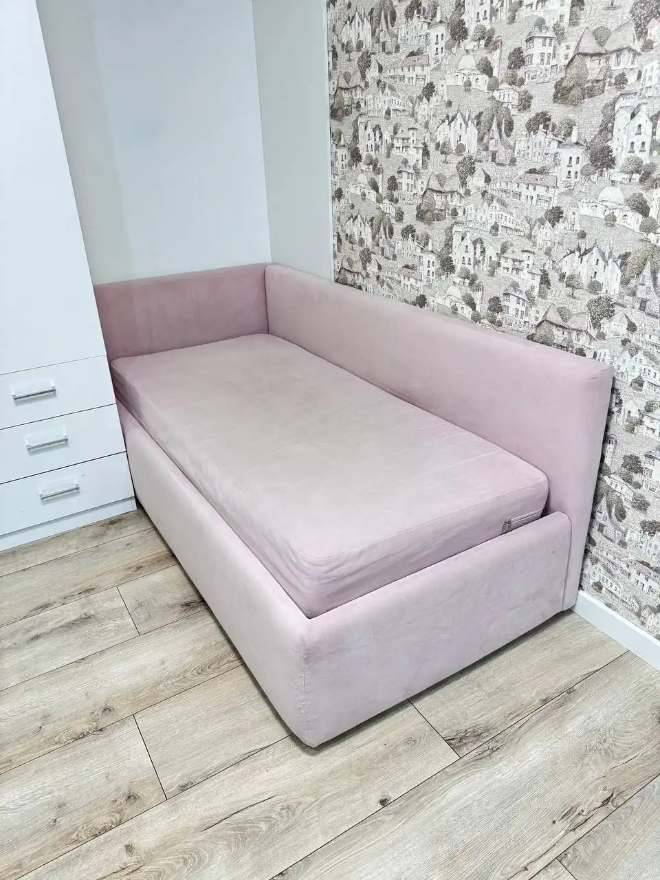 Продам диван Izzikids