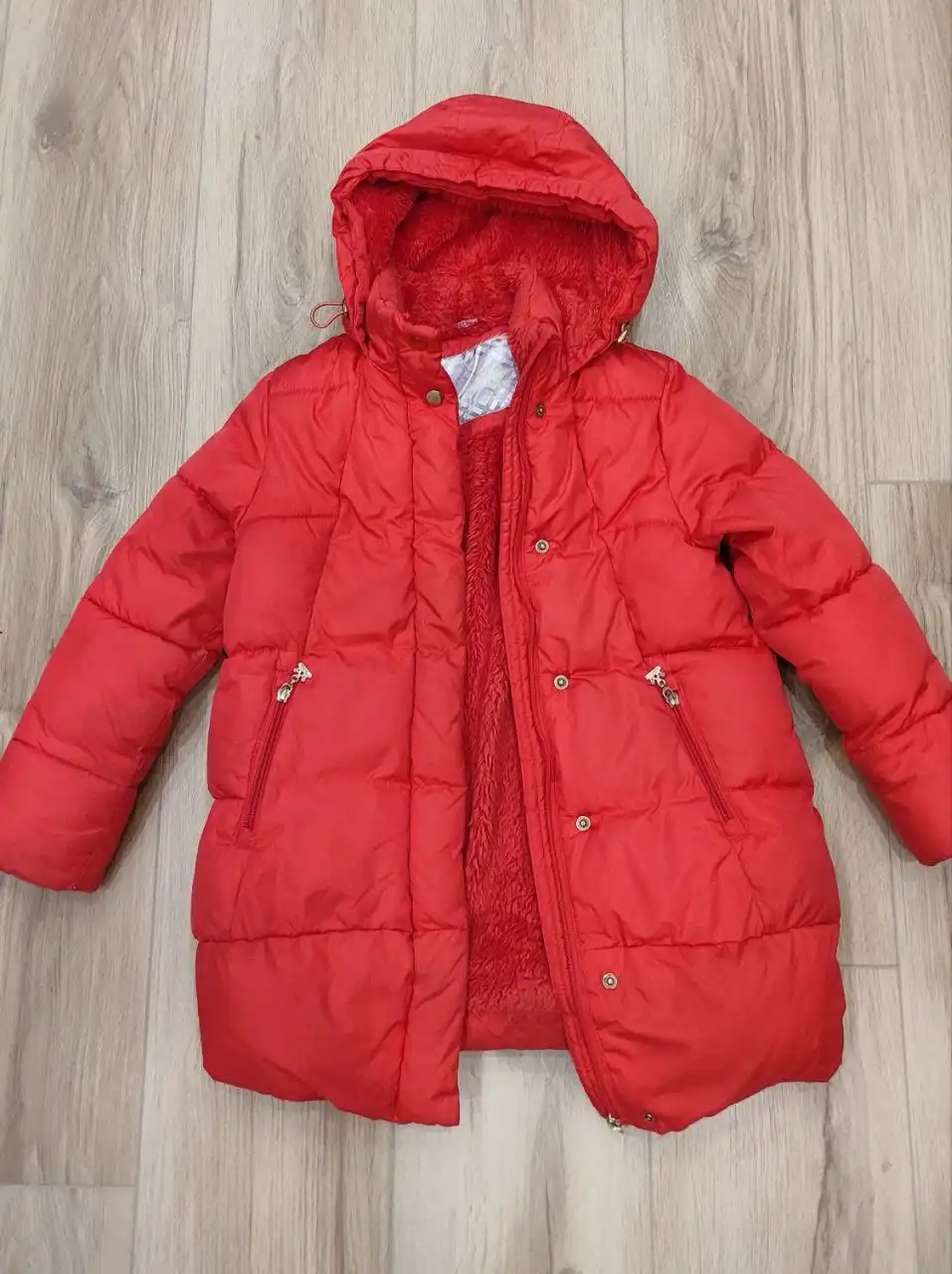 Продажа зимних курток разных размеров