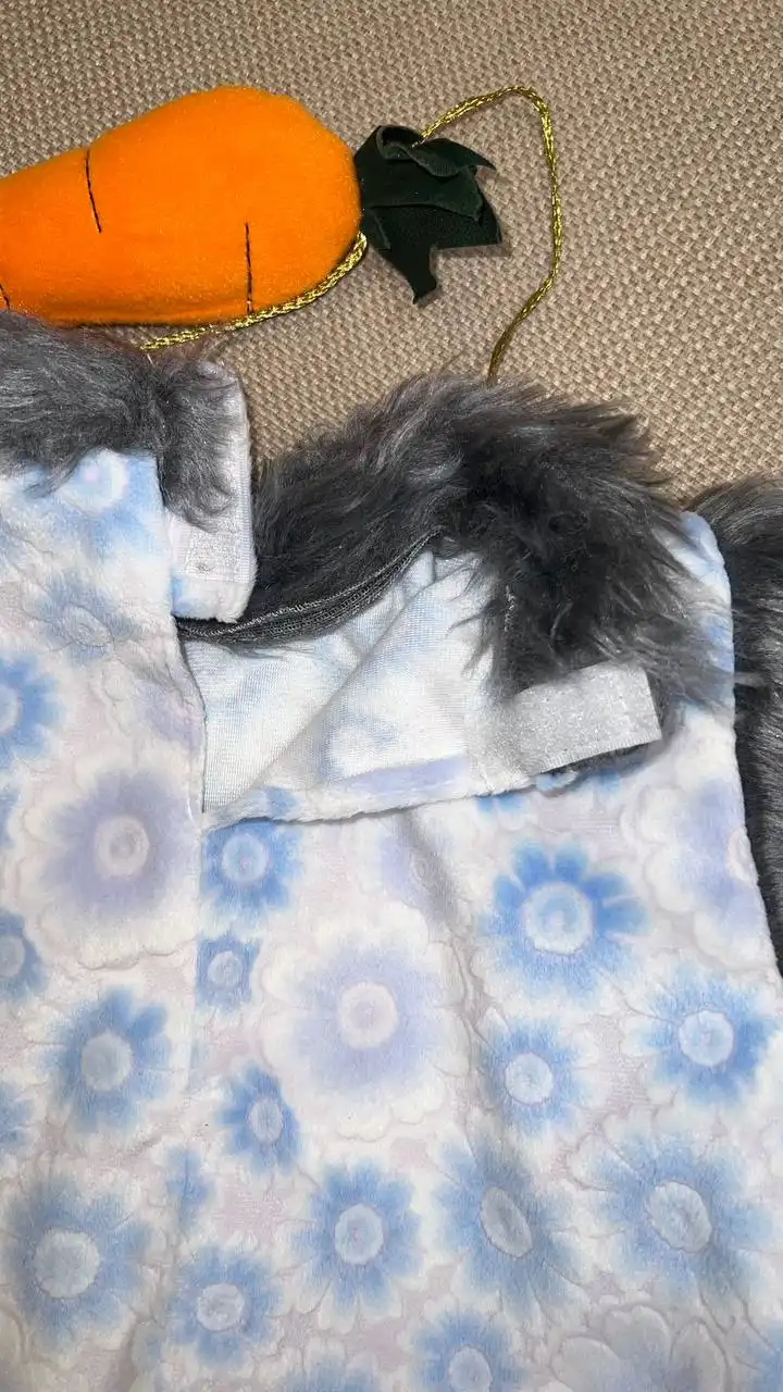 Костюм зайчика, размер 104