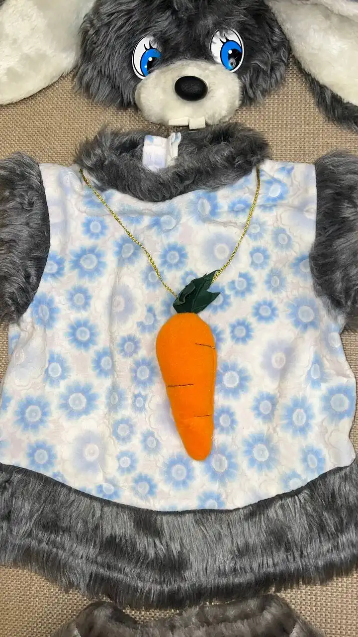 Костюм зайчика, размер 104