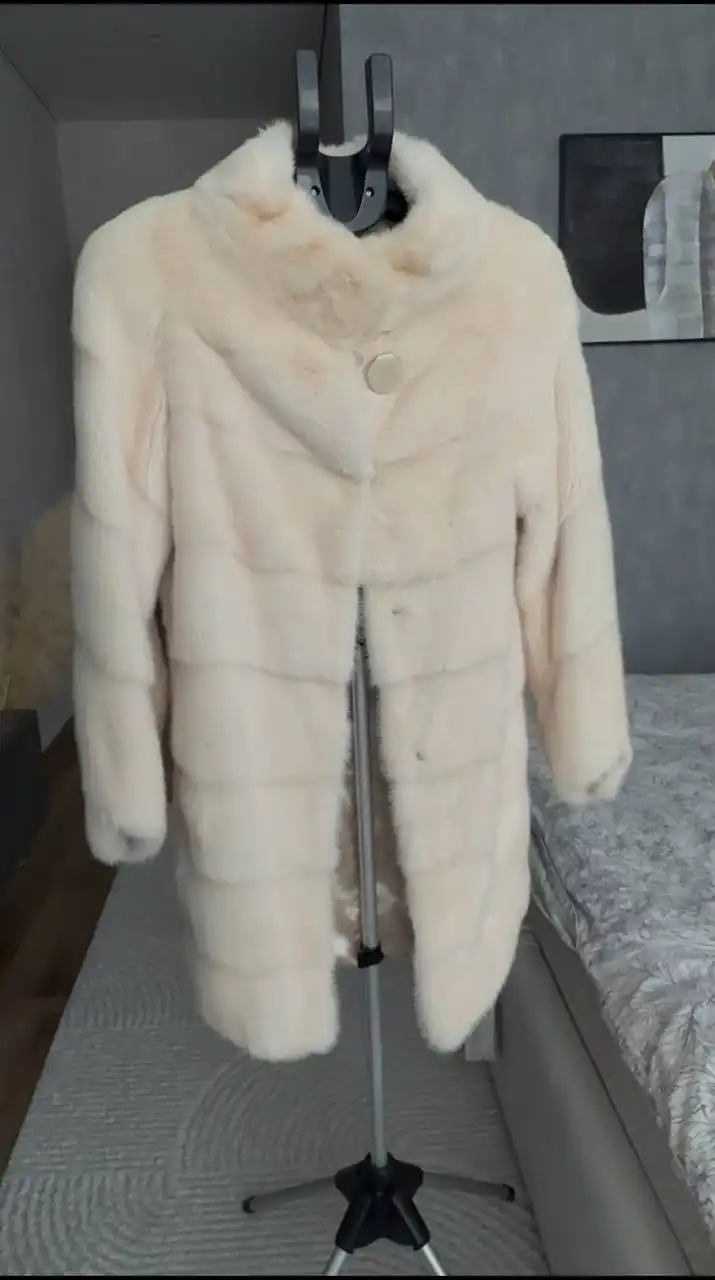 Норковая шуба 42 р. Одета не более 10 раз