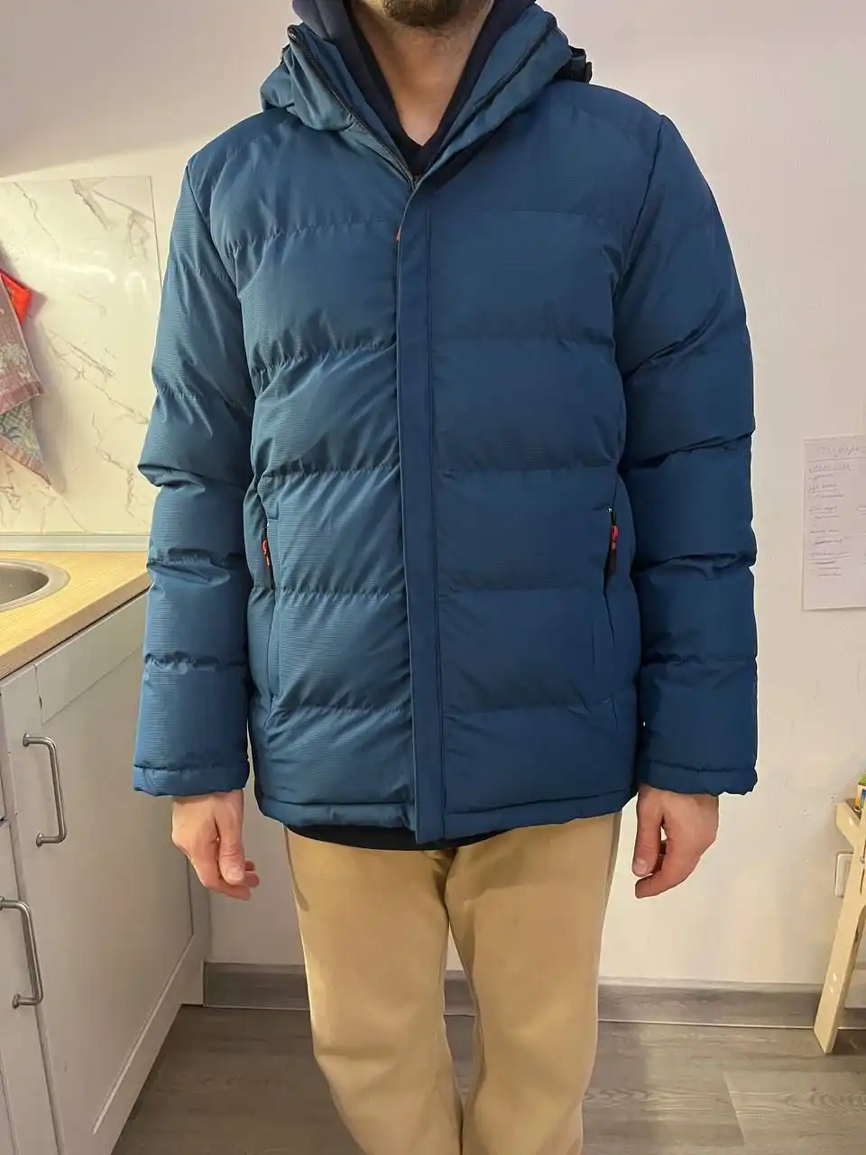 Новый пуховик размер 48/M