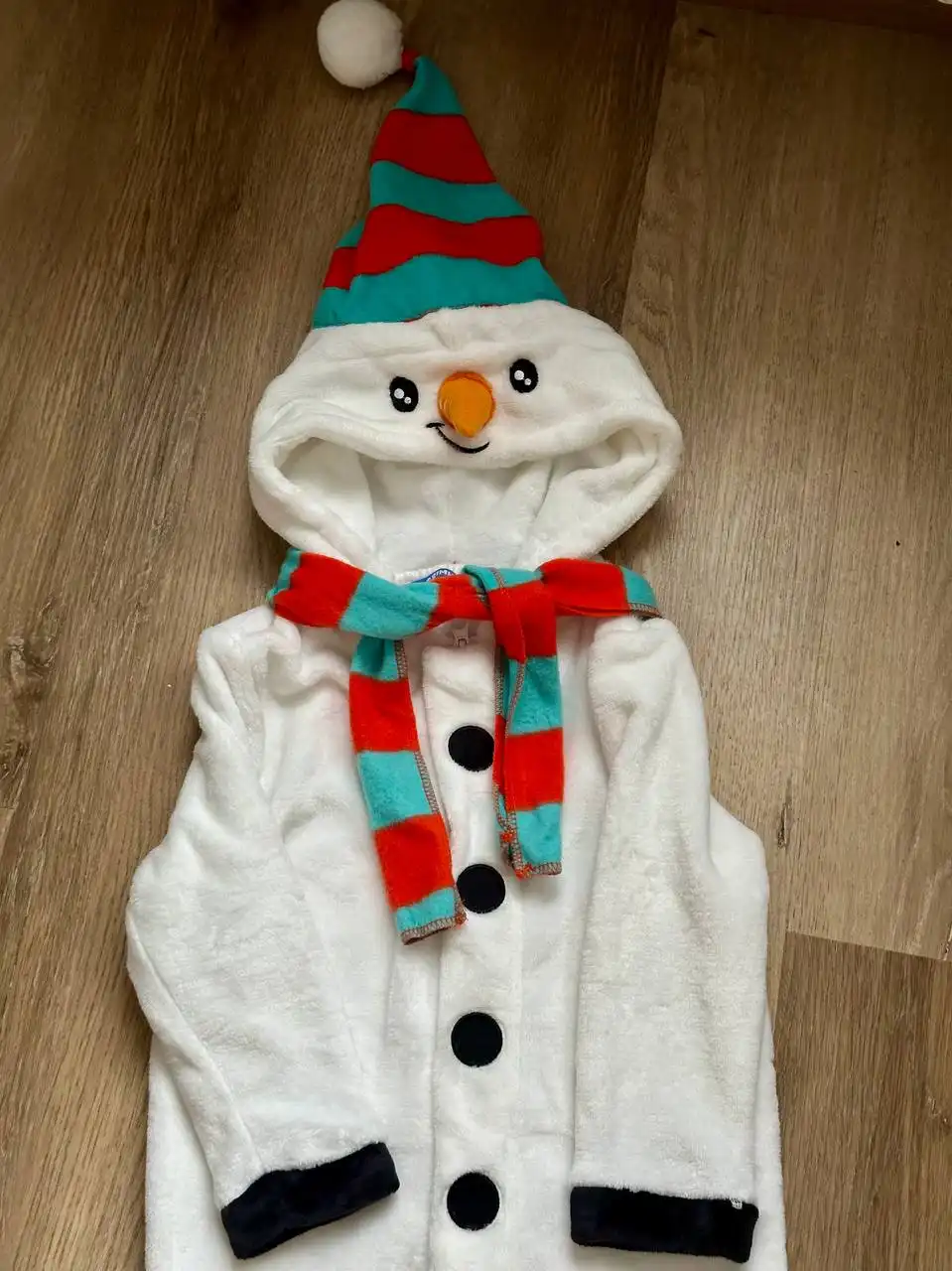 Продам костюм снеговичка (кигуруми) 98-104 см