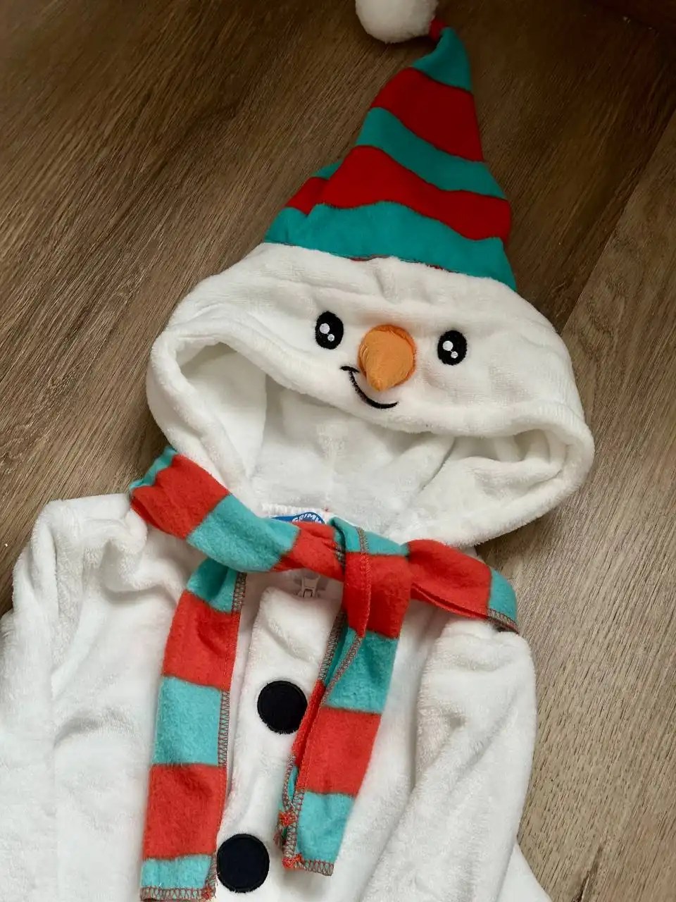 Продам костюм снеговичка (кигуруми) 98-104 см
