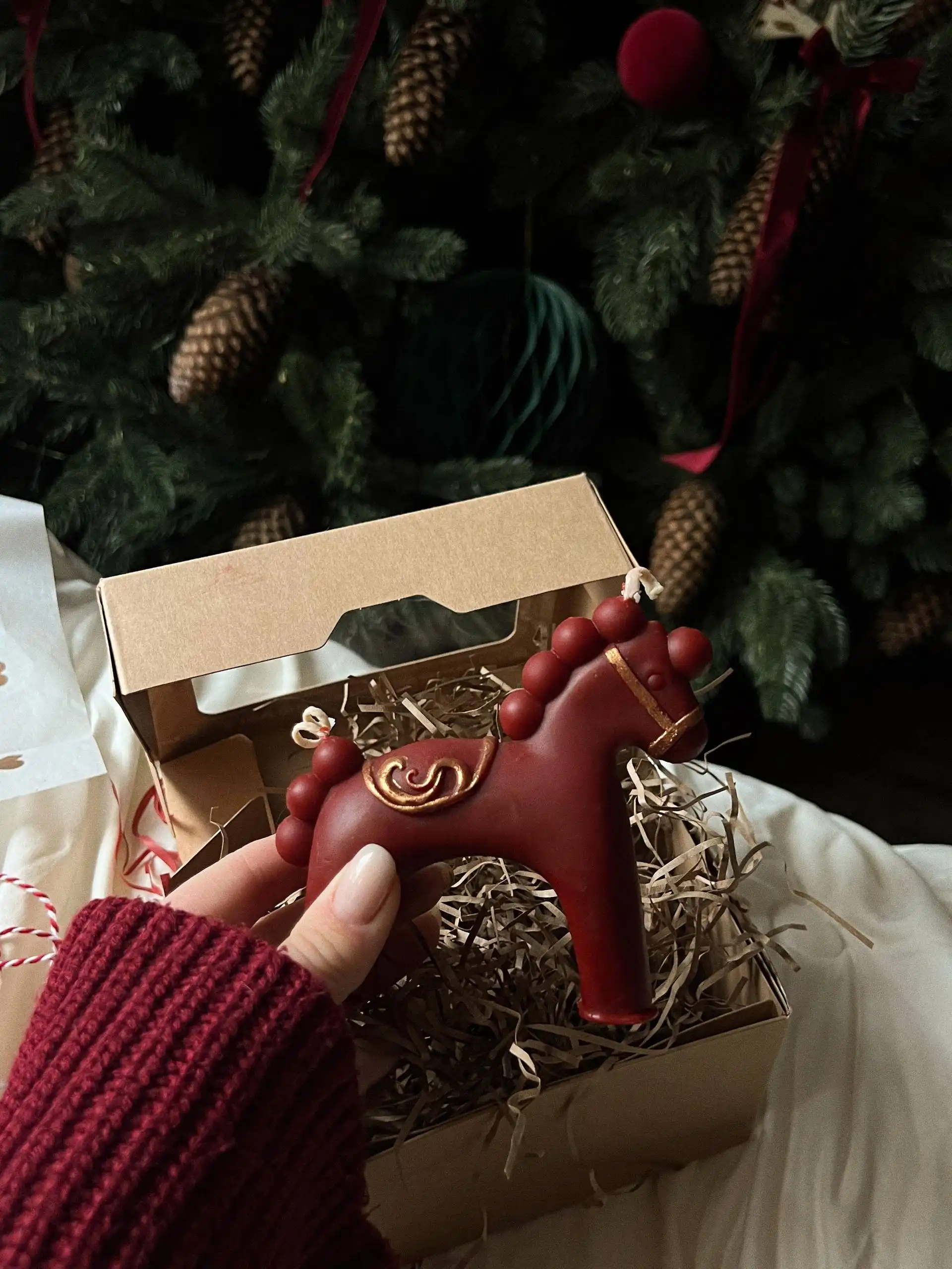 Свечи ручной работы: лошадь, шары, ёлка, набор