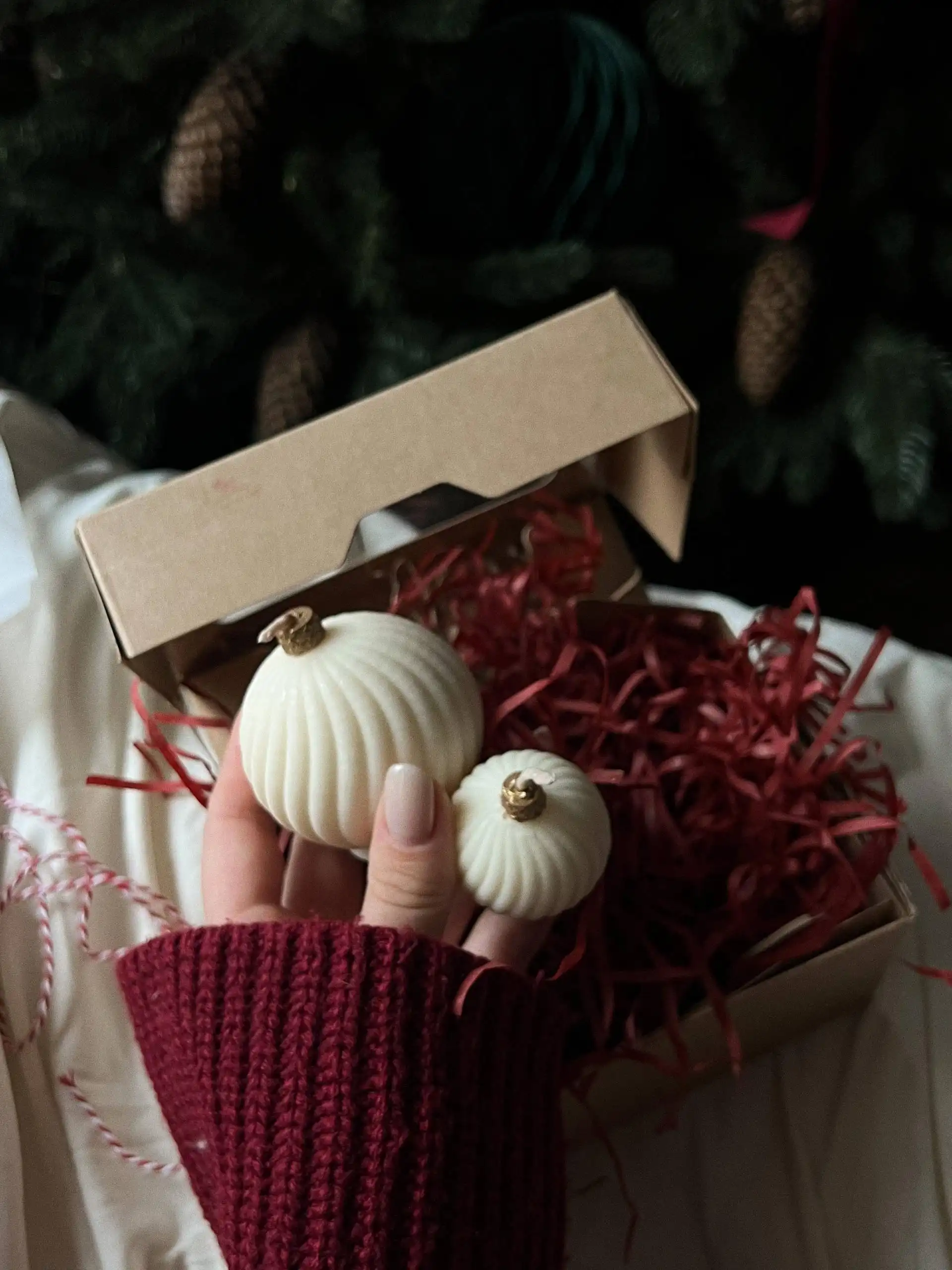 Свечи ручной работы: лошадь, шары, ёлка, набор