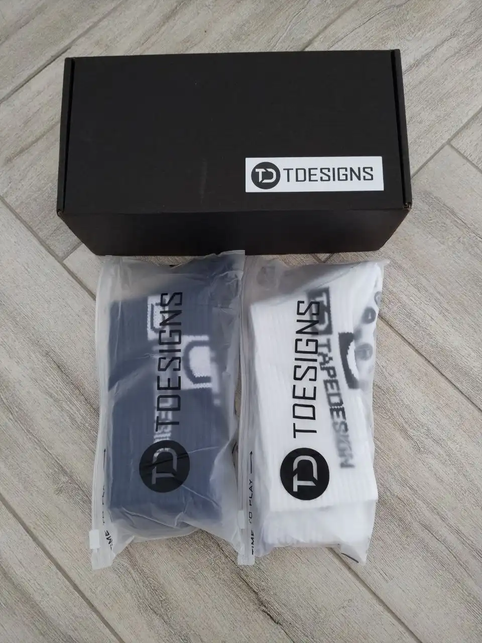 Носки новые с противоскользящей стопой