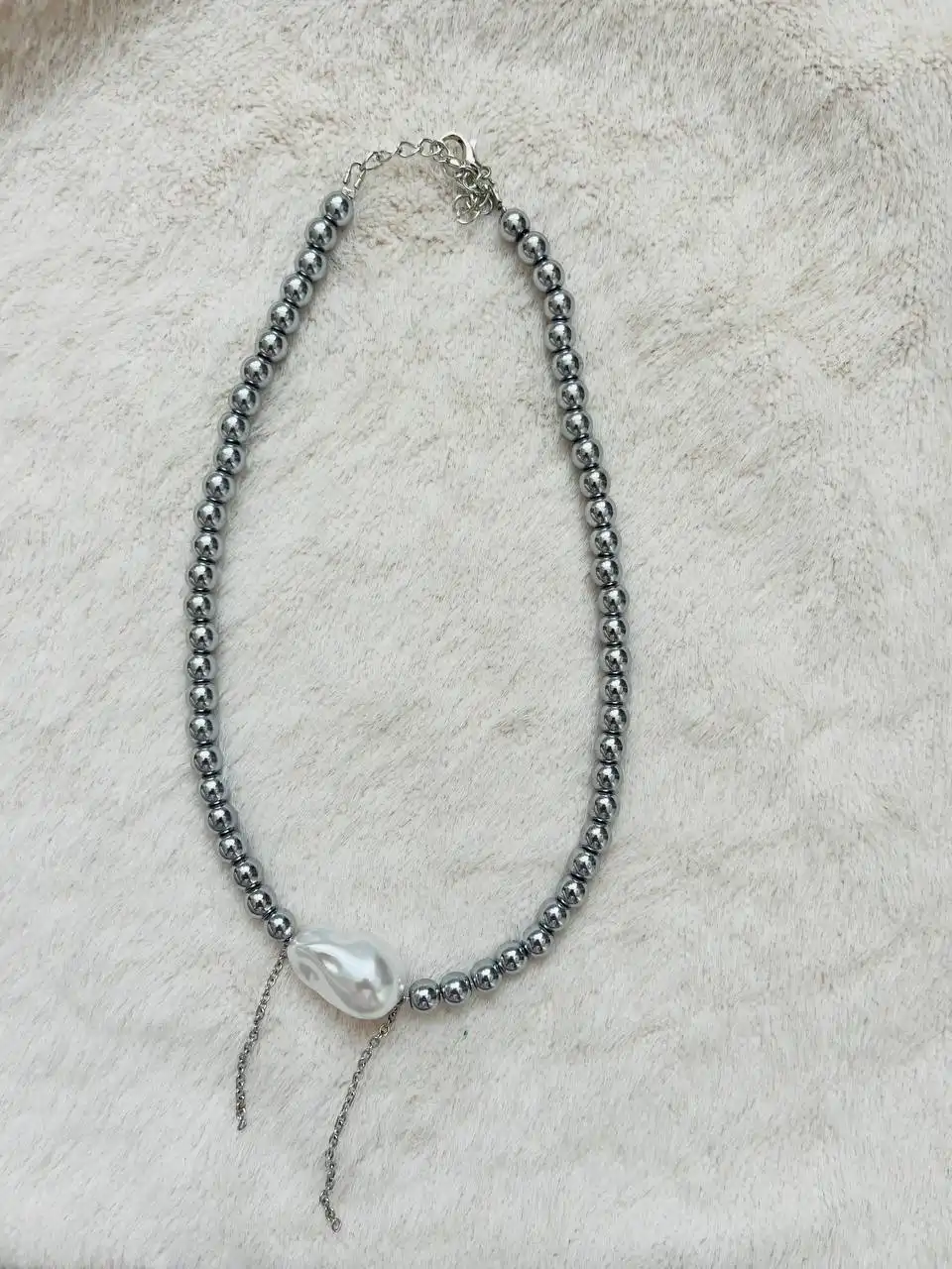 Украшения для девушек в Новосибирске