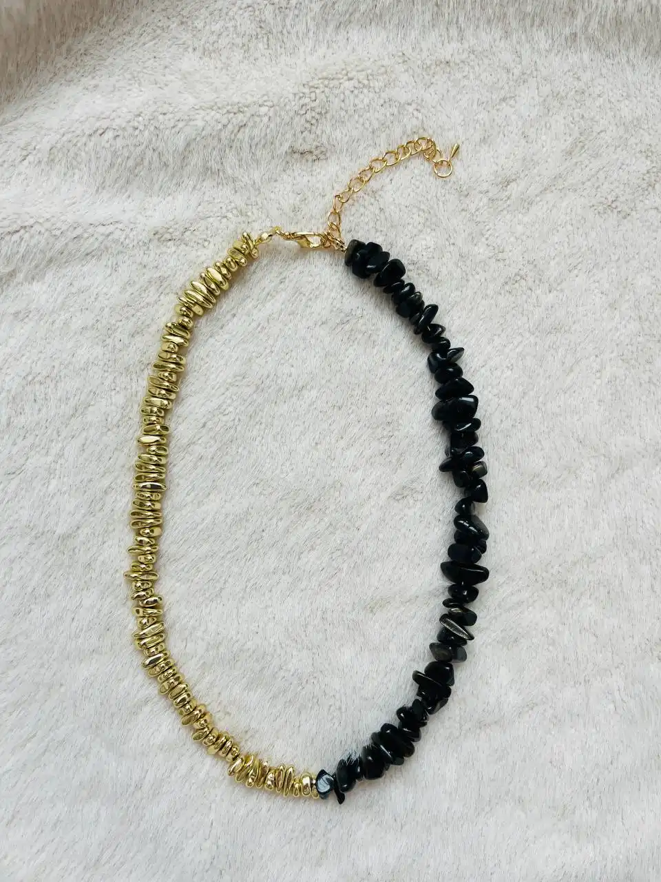 Украшения для девушек в Новосибирске