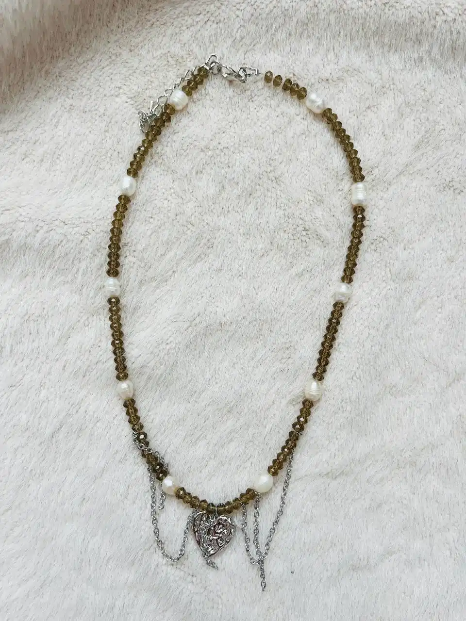 Украшения для девушек в Новосибирске