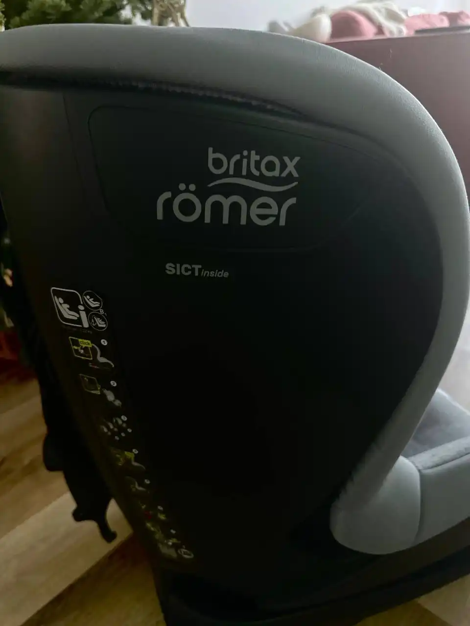 Продам автокресло Britax Roemer Trifix 2 i-Size