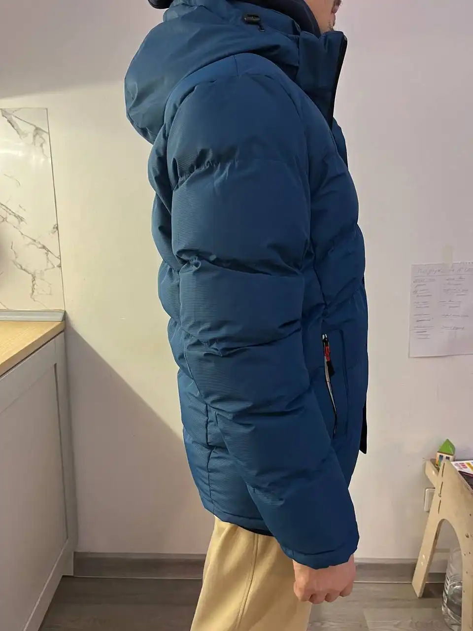 Продам новый пуховик размер 48/M - Верхняя одежда (Одежда) в Новосибирск