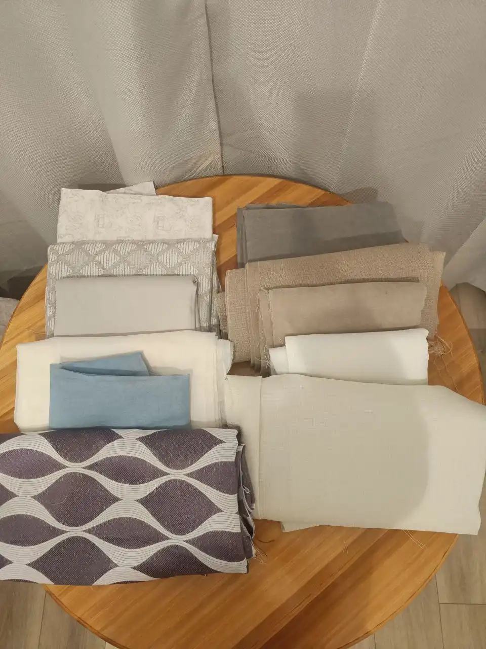 Продажа качественных тканей - Ткани (Барахолка) в Новосибирск