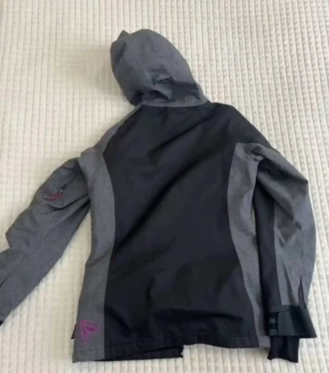 Горнолыжные штаны Spyder и женская куртка - Спортивная одежда (Одежда) в Новосибирск