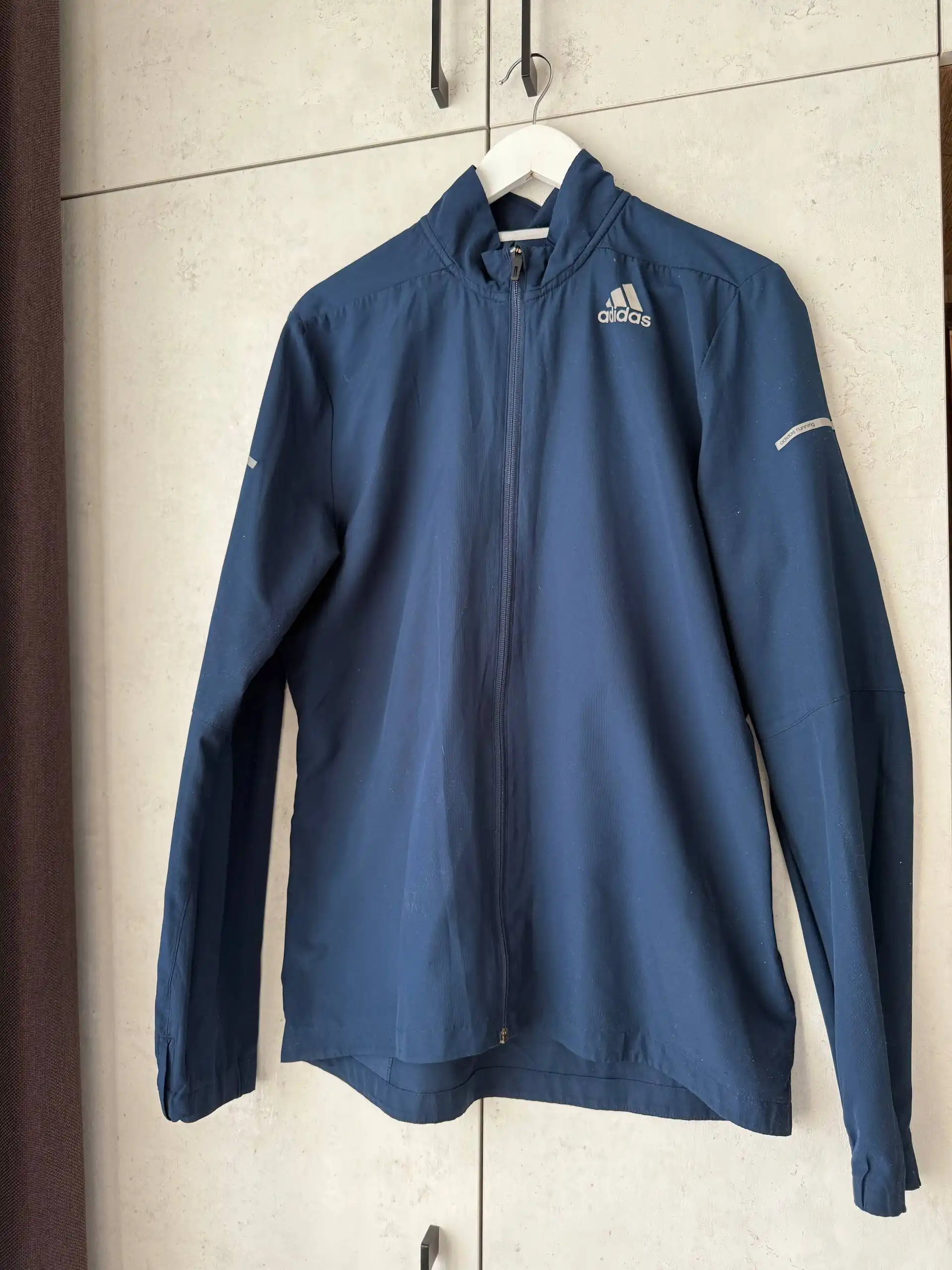 Мужская тонкая футболка для бега размер М - Мужская одежда (Одежда) в Новосибирск