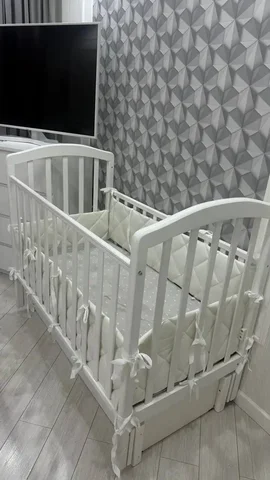 Продам детскую кроватку - Постельное бельё в Новосибирск