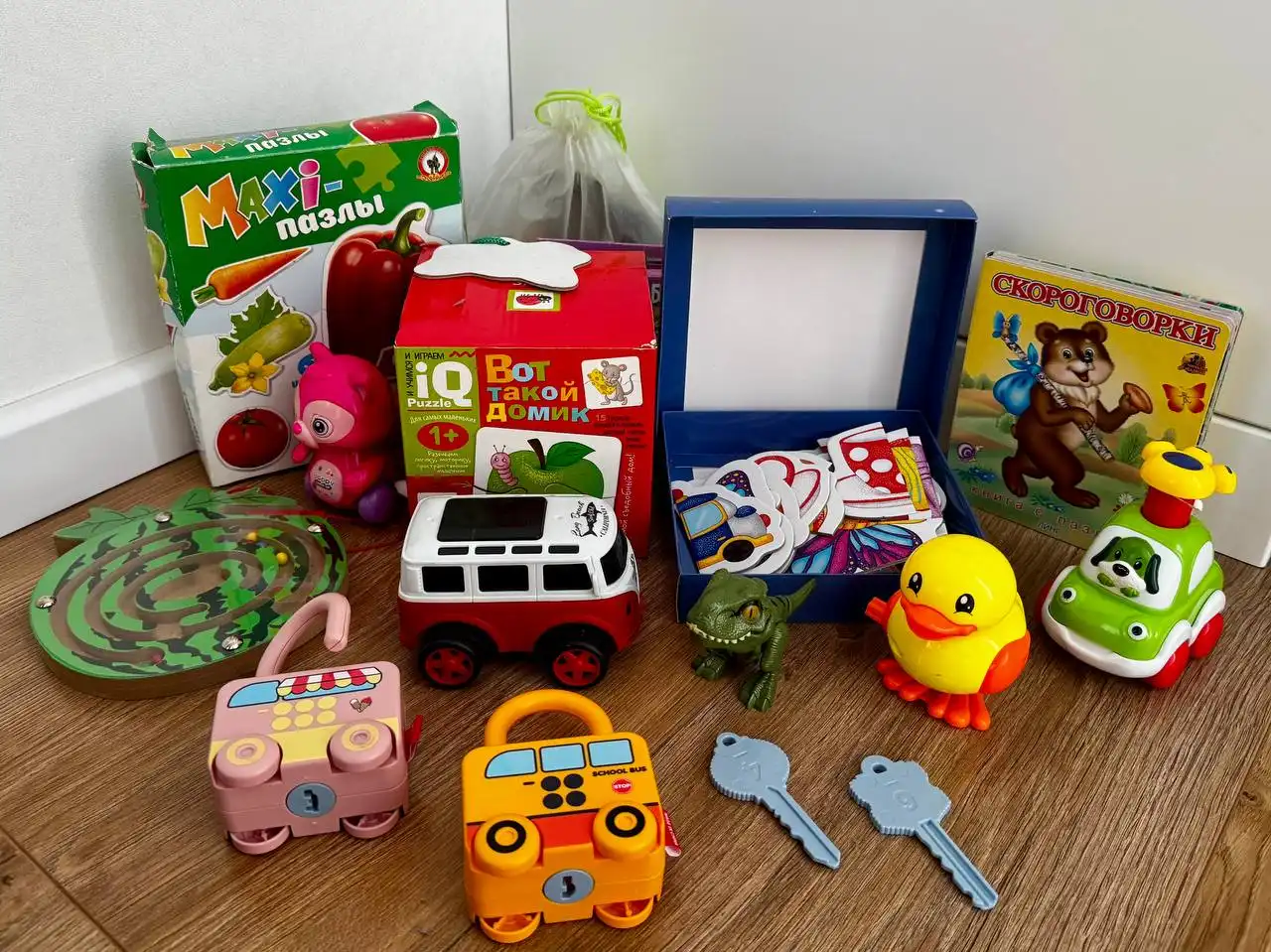 Отдам игрушки - Игрушки (Товары для детей) в Новосибирск