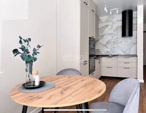 Продам стол диаметром 100 см - Отопительное оборудование в Новосибирск