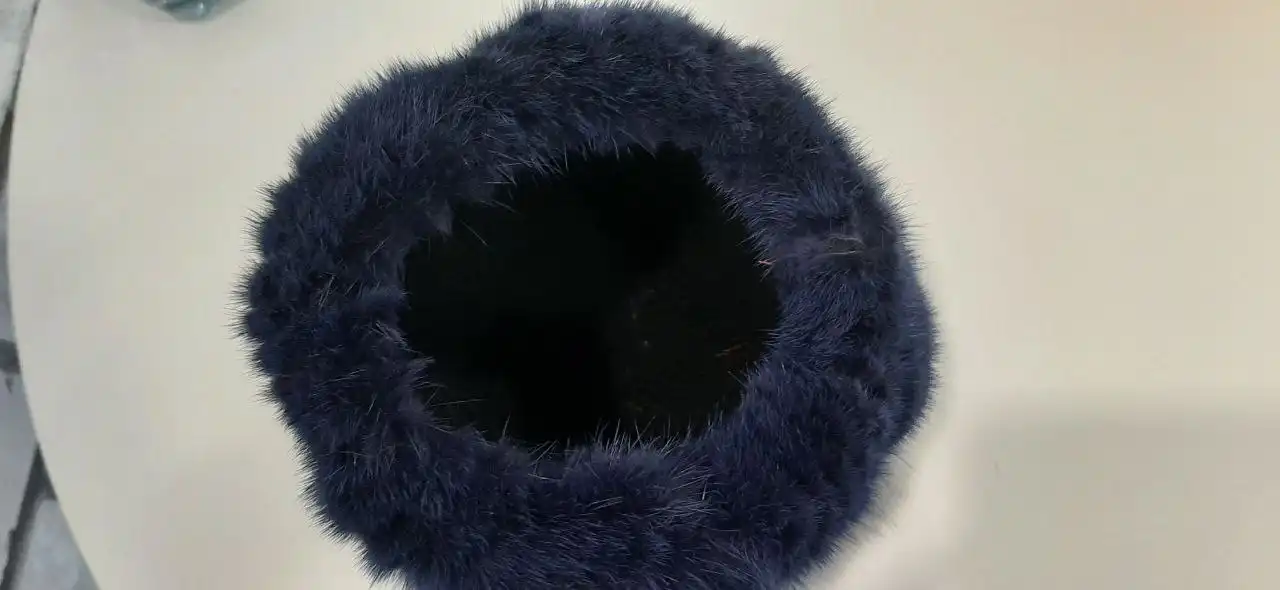 Шапки б/у в разном состоянии - Головные уборы (Одежда) в Новосибирск