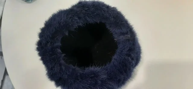 Шапки б/у в разном состоянии - Одежда в Новосибирск