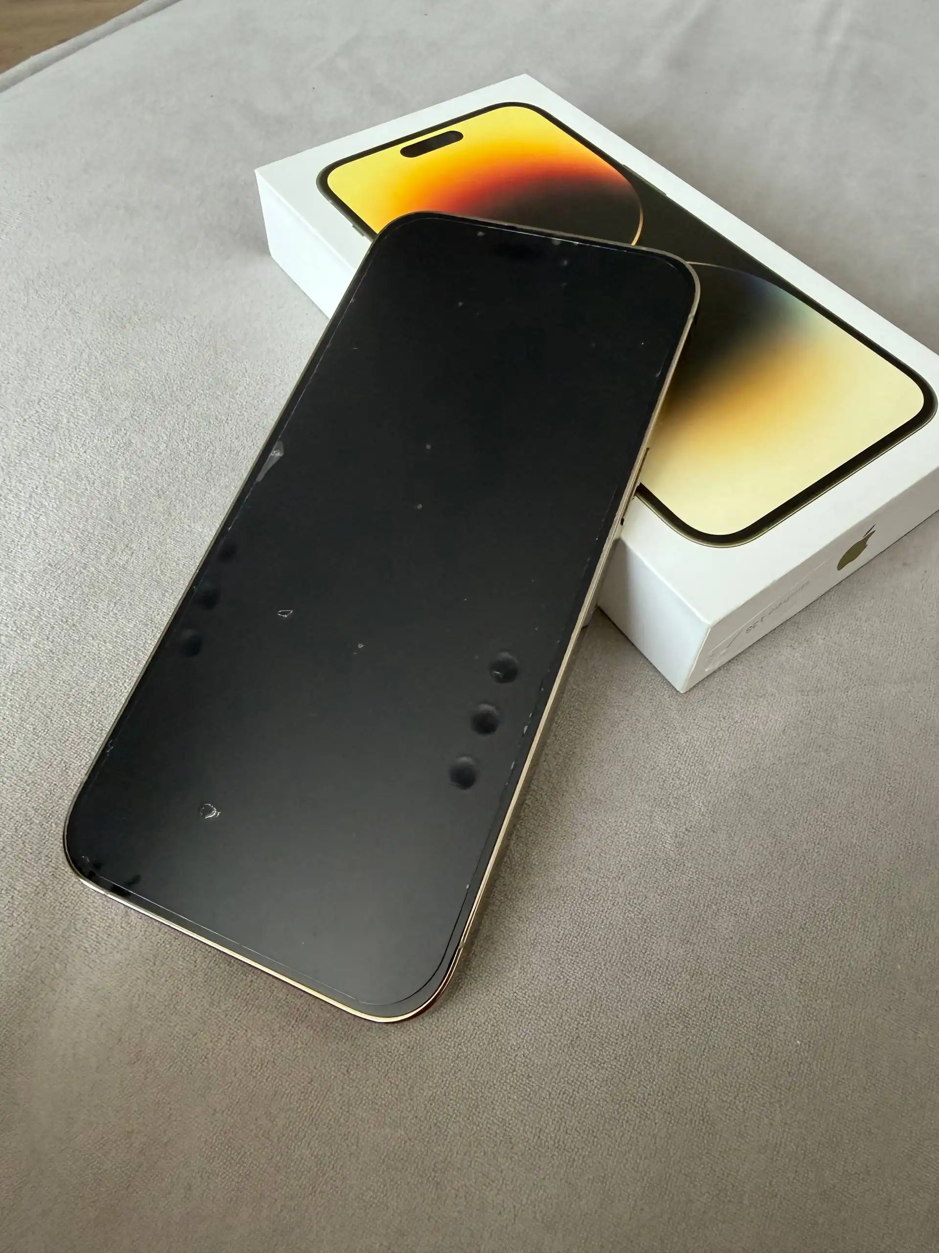 iPhone 14 Pro Max 128 ГБ золотистый - Смартфоны (Электроника) в Новосибирск