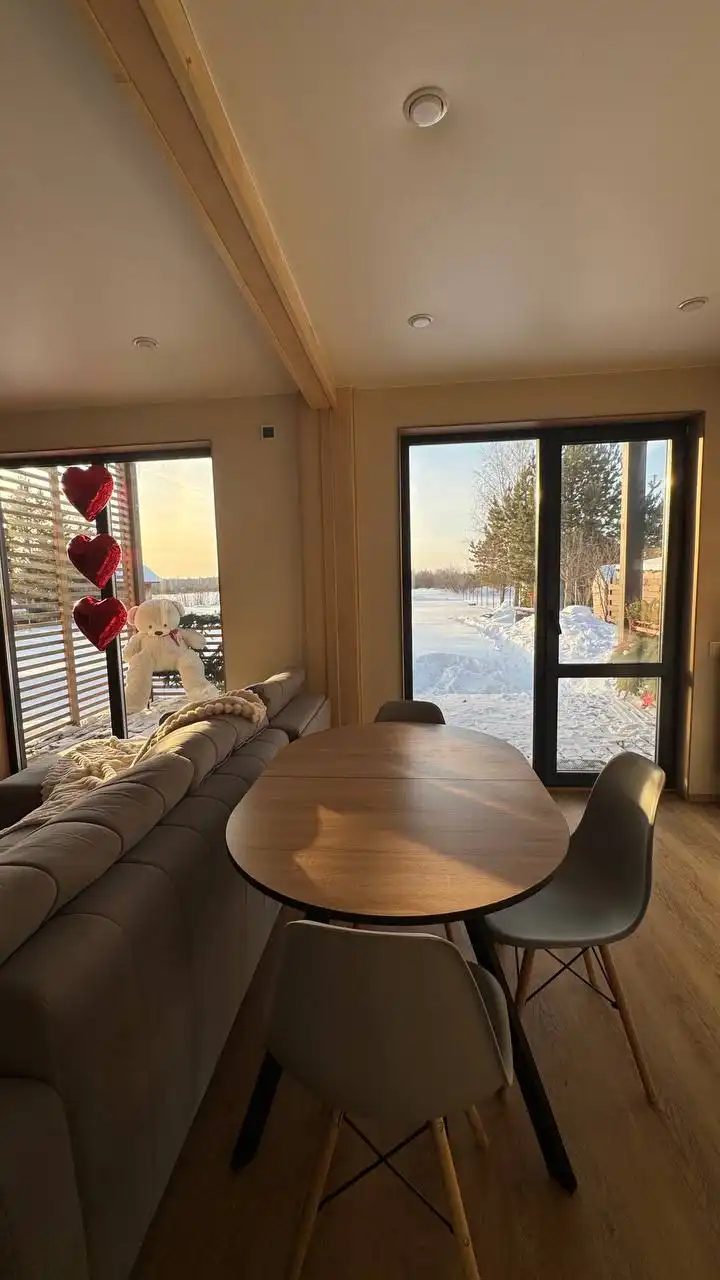 Сдам посуточно уютный дом на берегу озера в 30 мин от площади Калинина - Аренда домов (Недвижимость) в Новосибирск