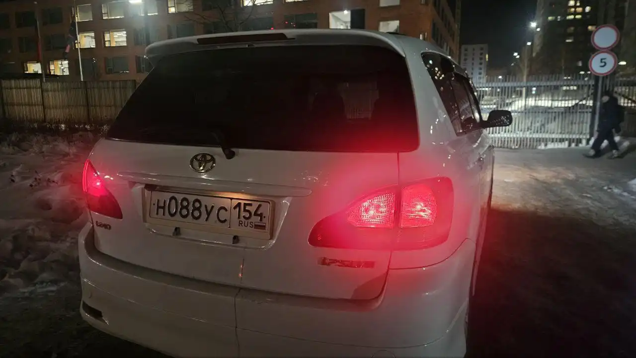 Напоминание о запрете парковки у въездных ворот школ и детских садов в микрорайоне Европейский берег - Объявления (Барахолка) в Новосибирск