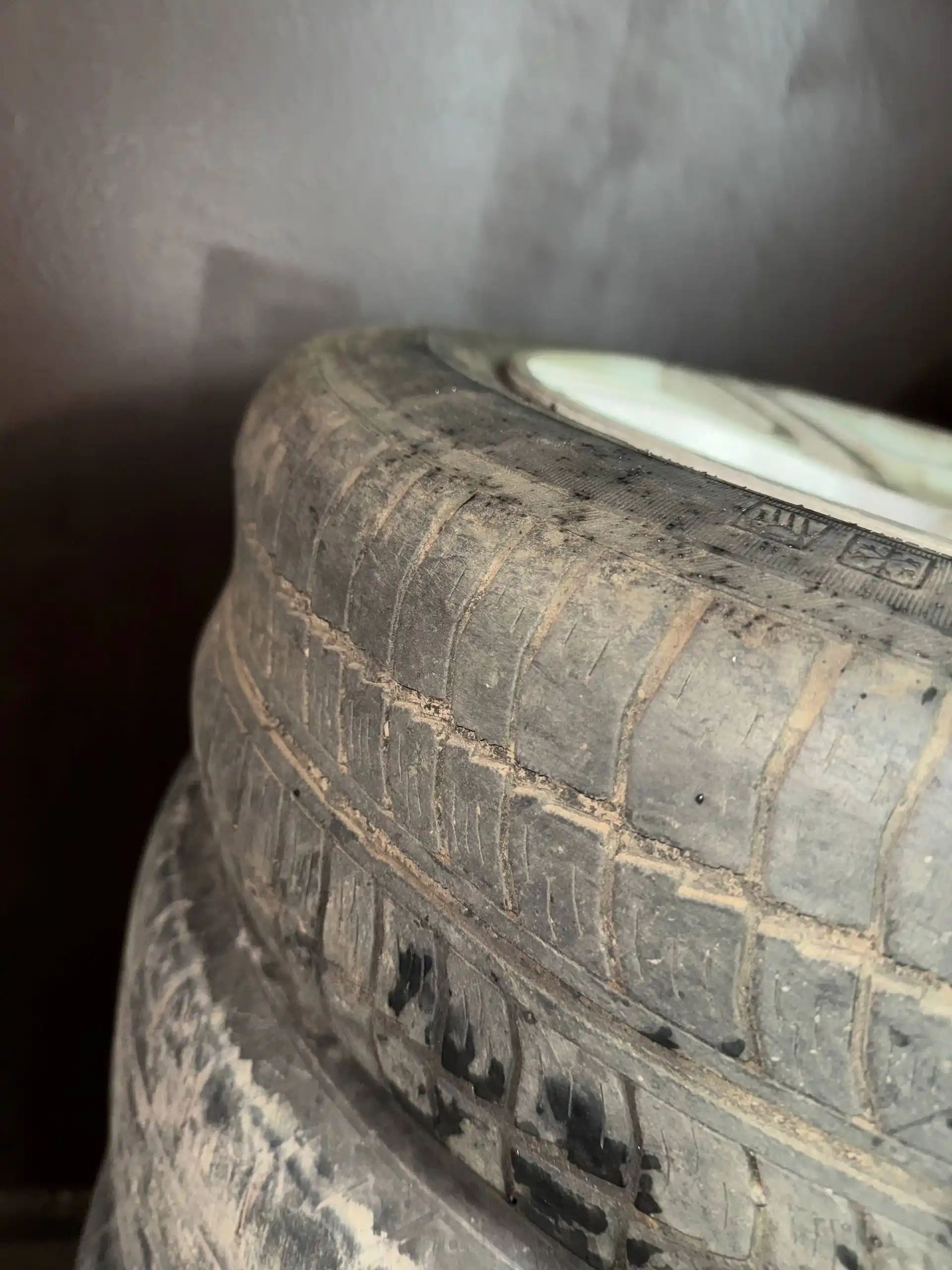 Литой диск р14 с резиной