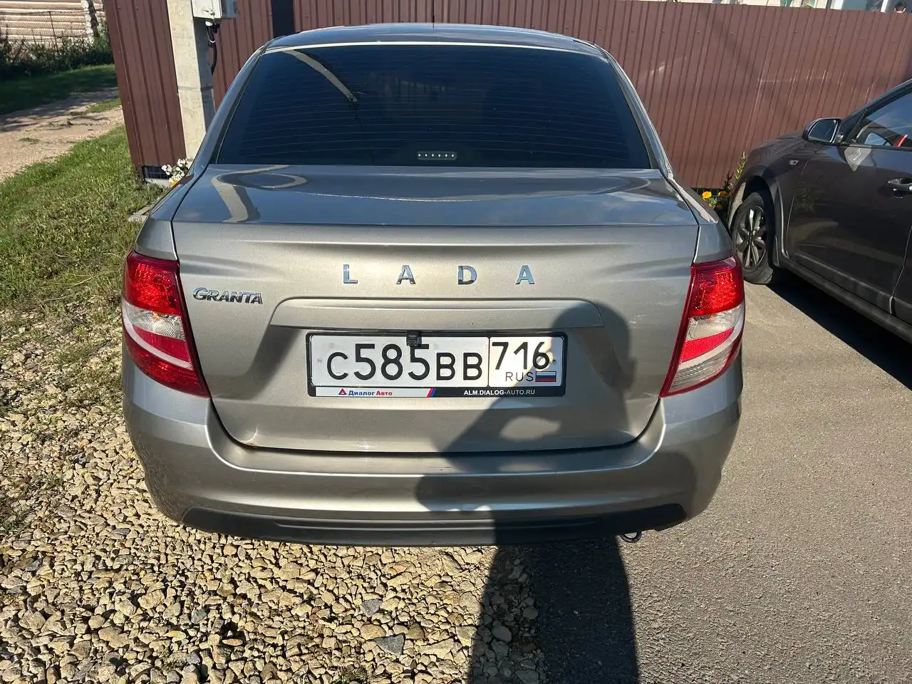 Продажа Лада Гранта 2019 года