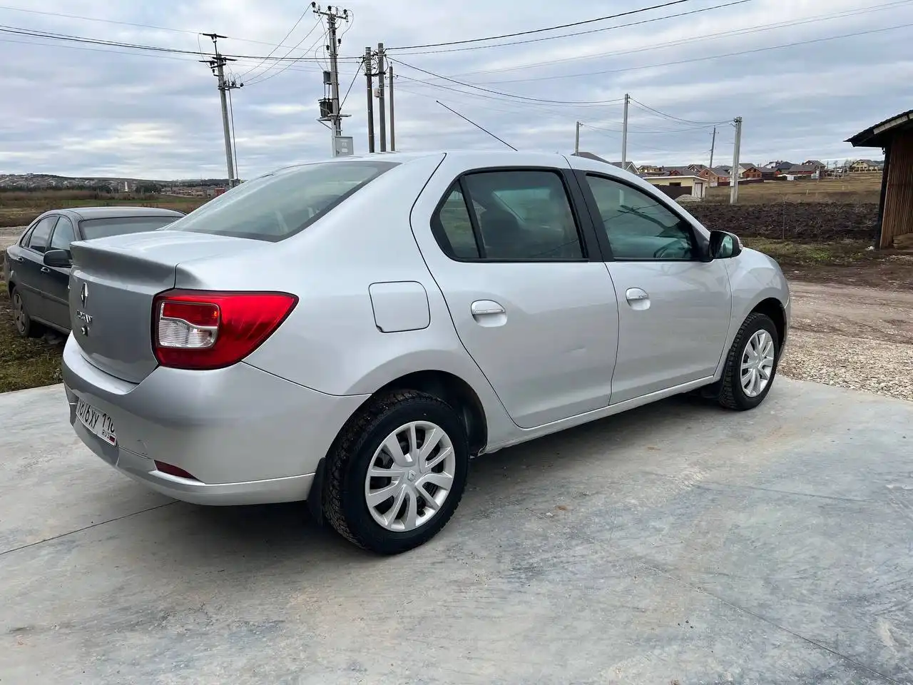 Рено Логан 2 2015 года