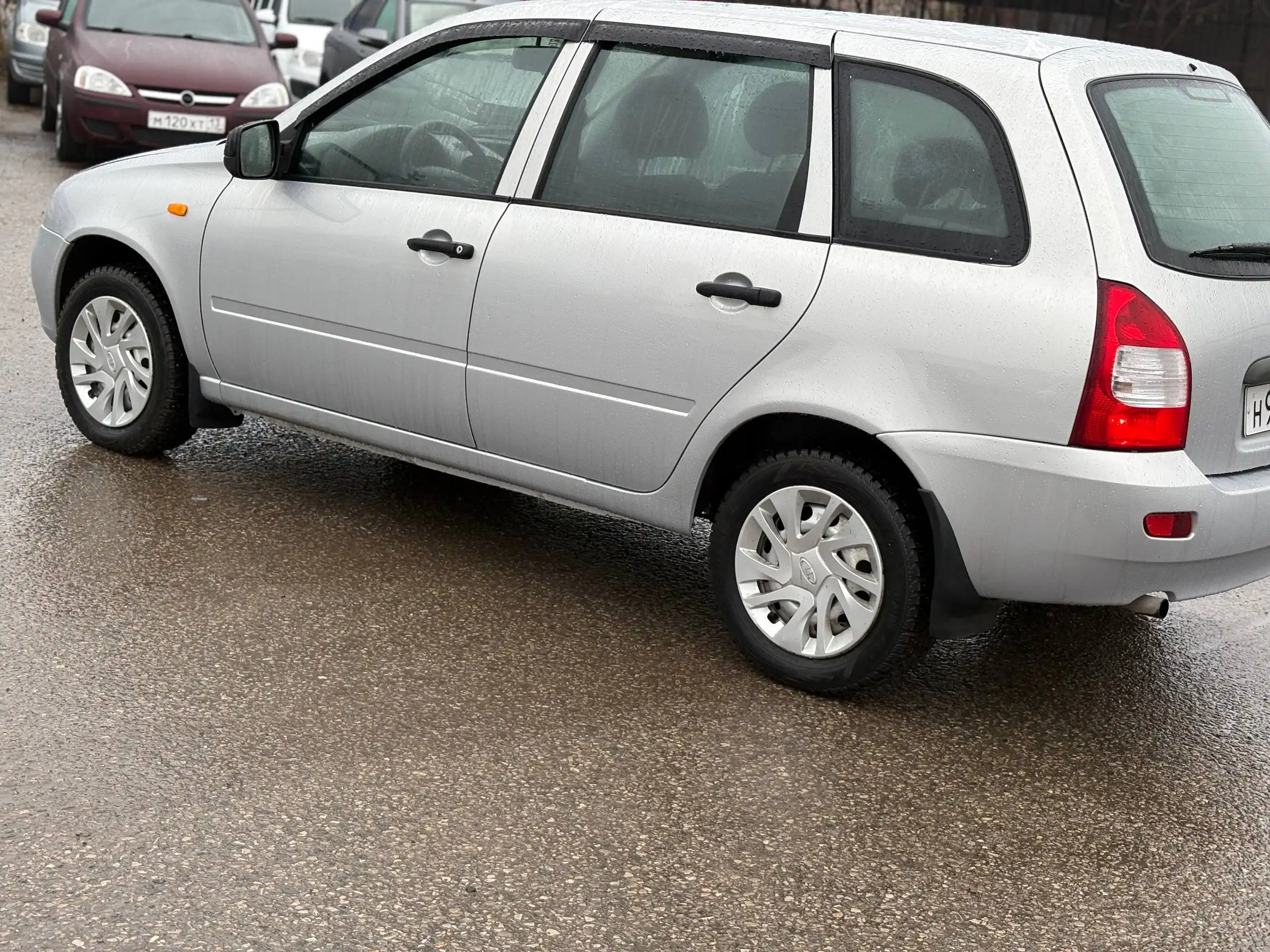 Lada Kalina 2011 года в отличном состоянии