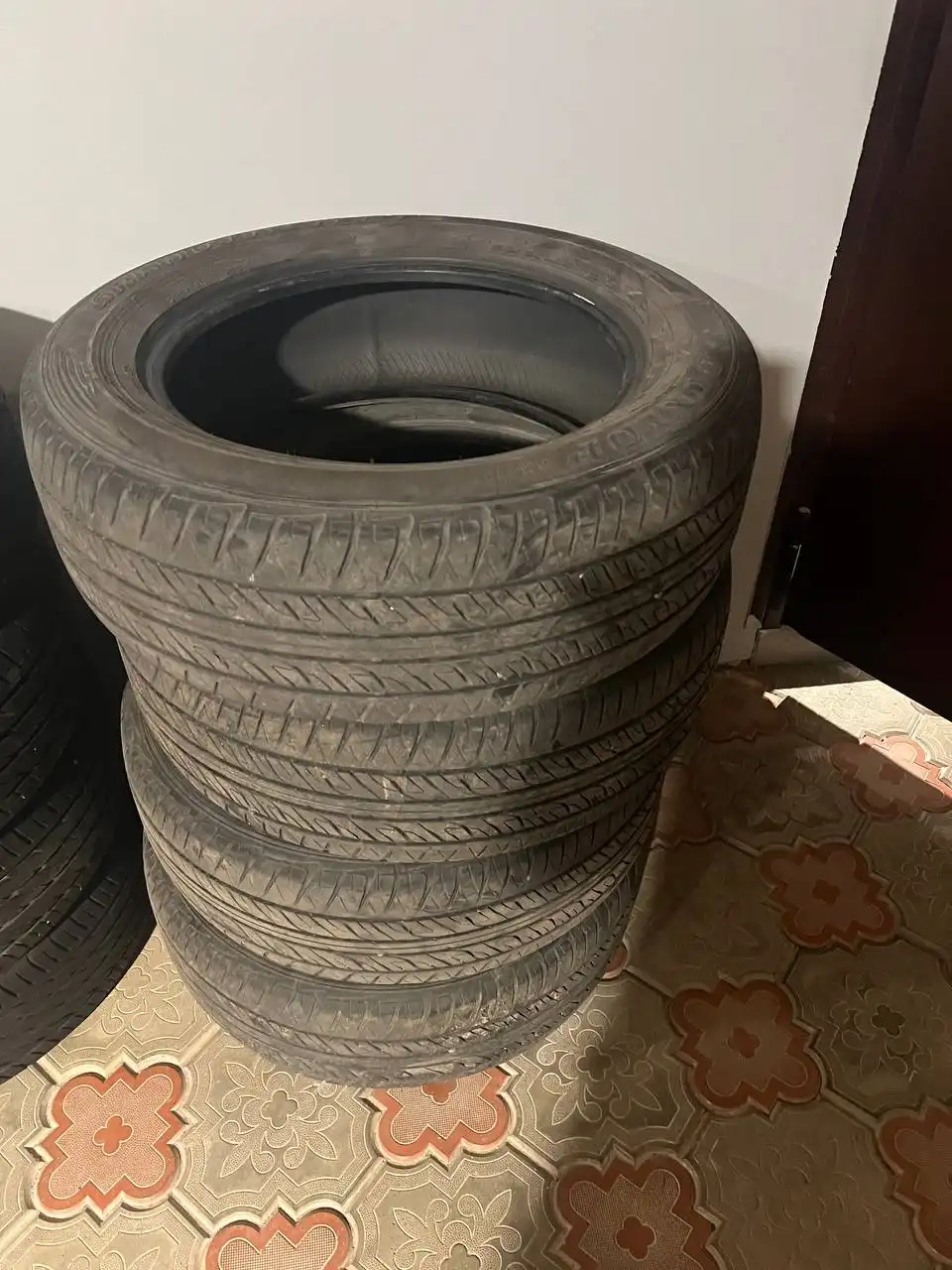 Продажа шин Dunlop Grandtrek PT2