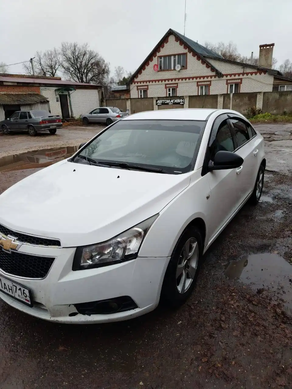 Продам Шевролет Круз 2011 года