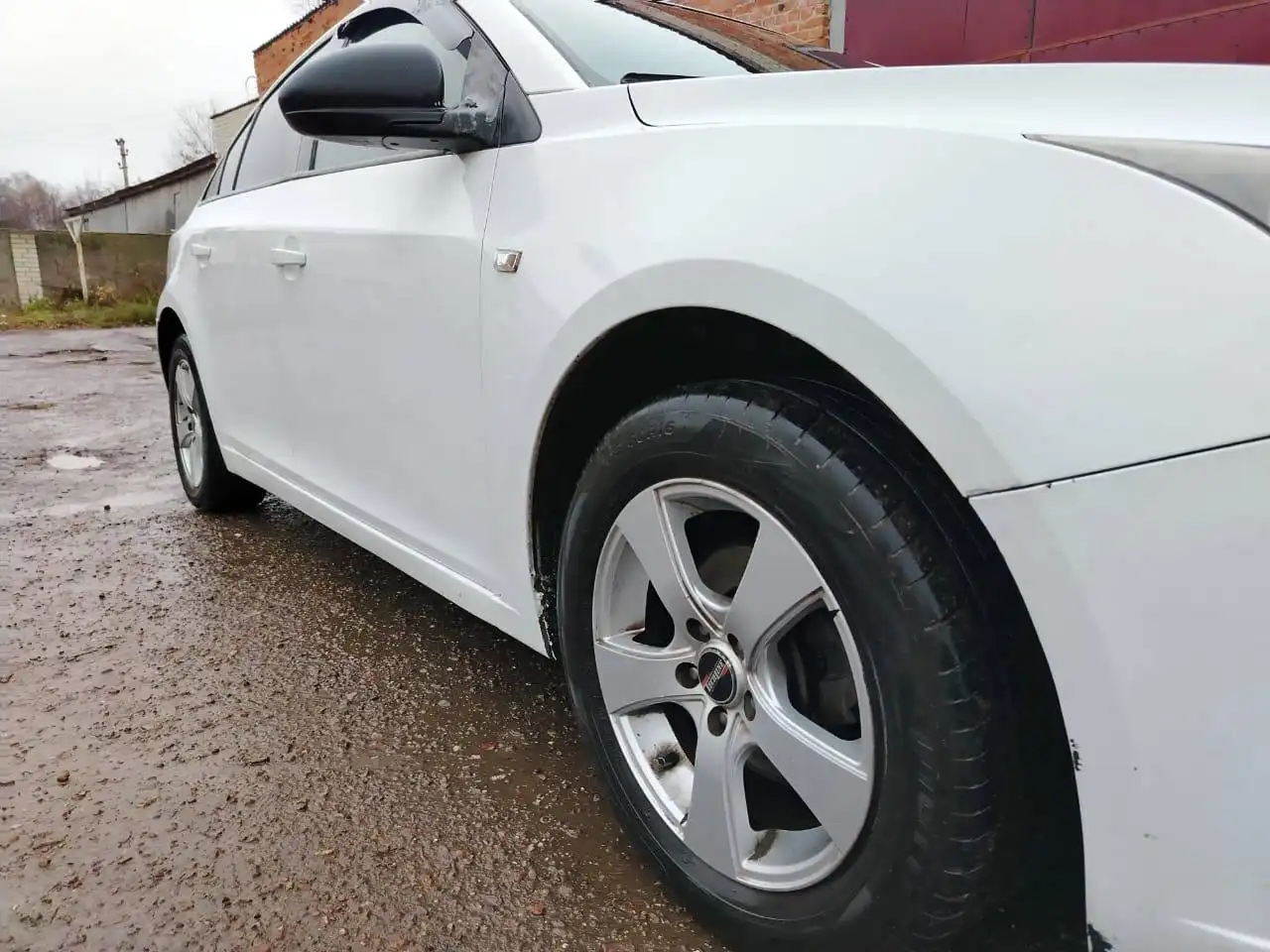 Продам Шевролет Круз 2011 года