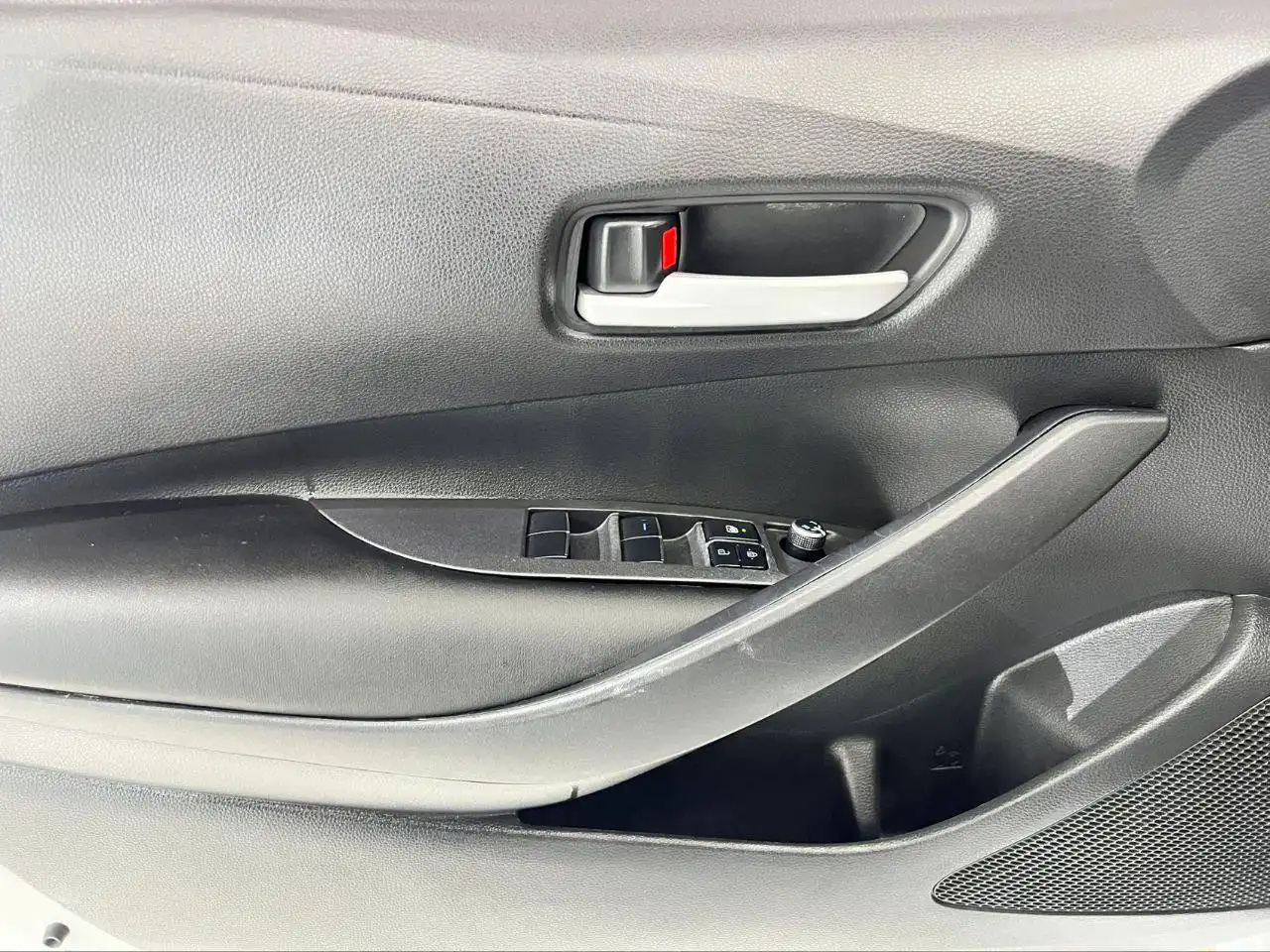 Toyota Corolla levin 2021