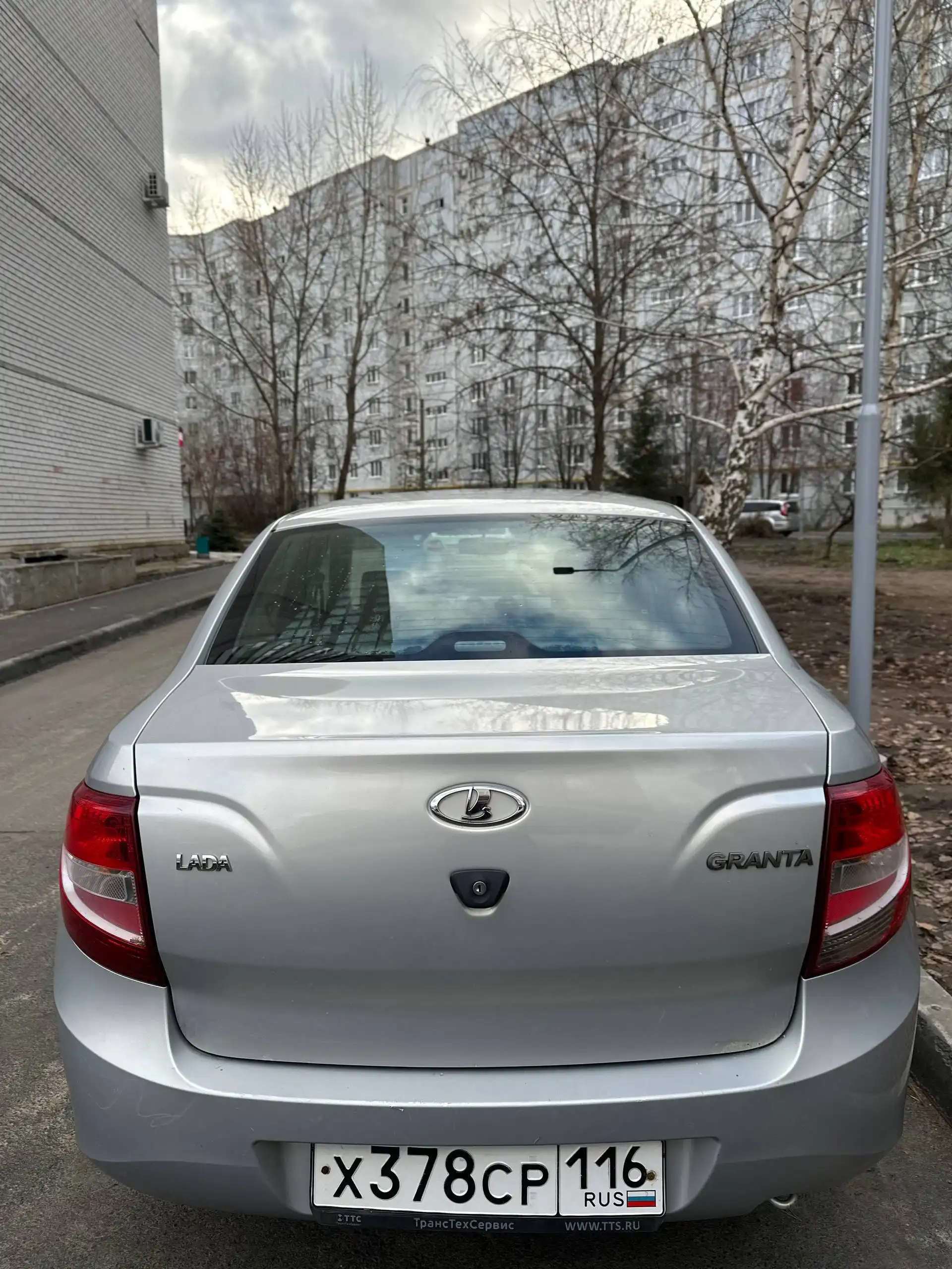 Лада Гранта 2017 года в Казани