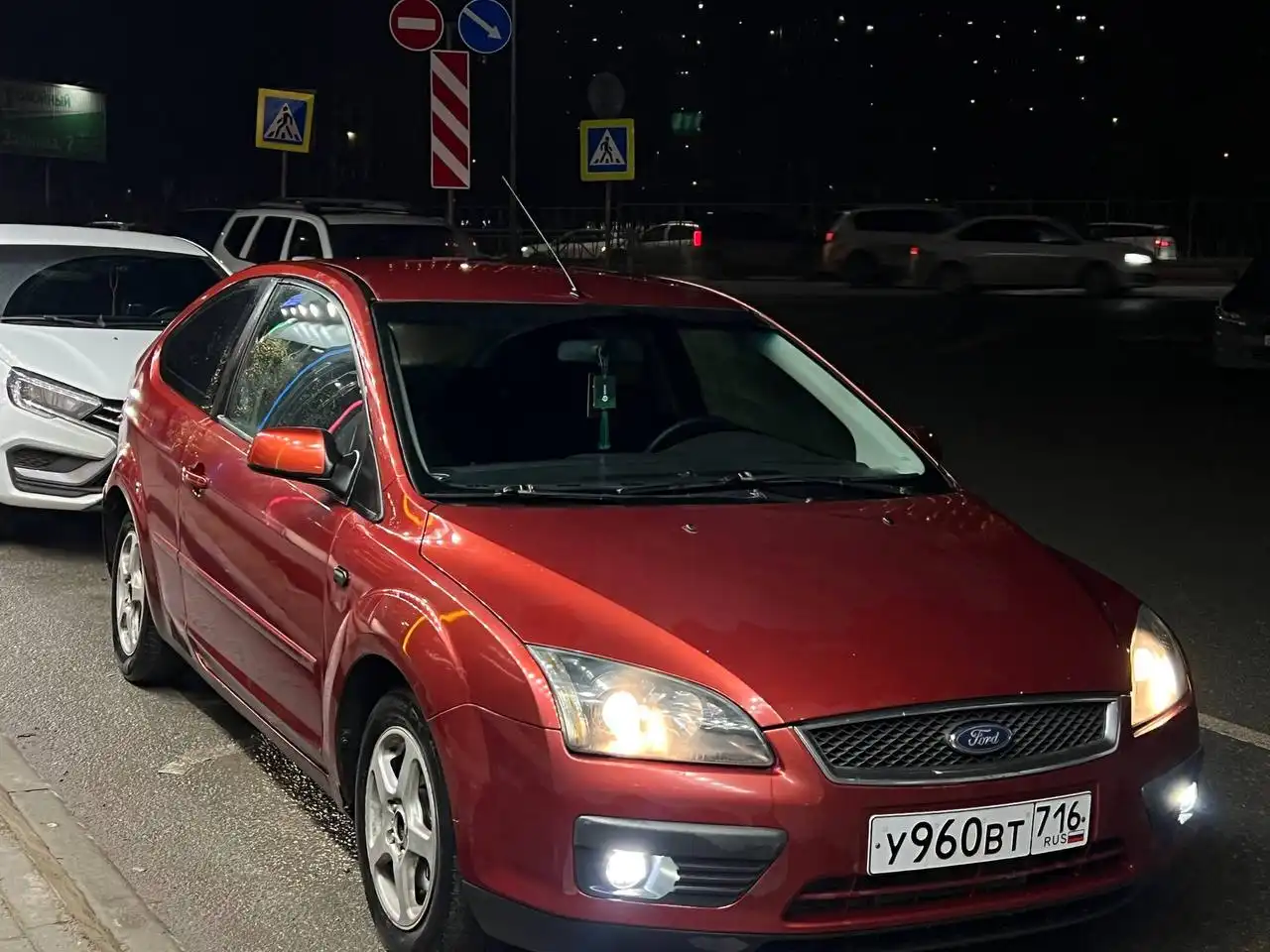 Продам Ford Focus 2 2005 1.6 автомат хэтчбек