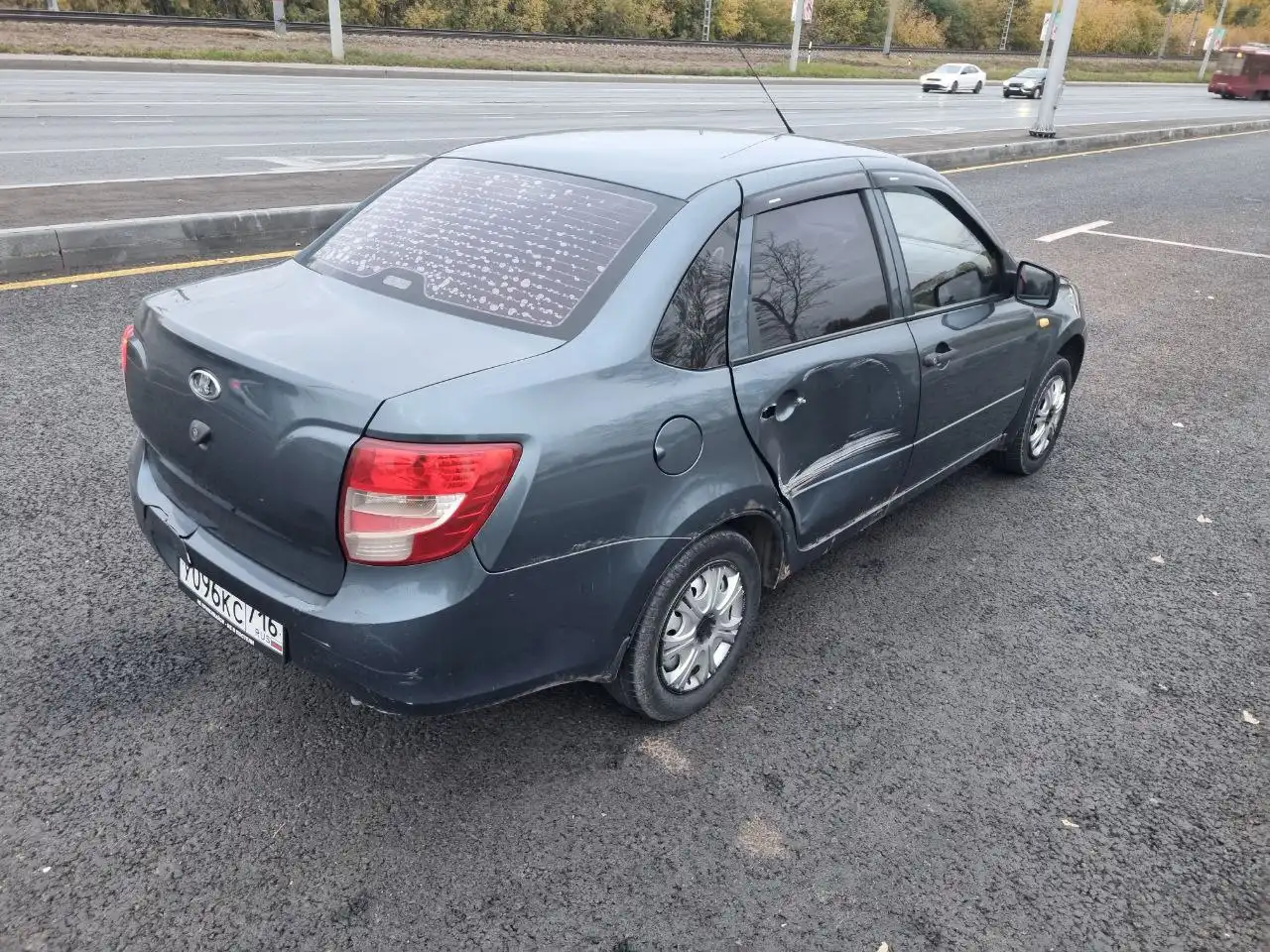 Продажа автомобиля Эур 2013 года с двумя ESP