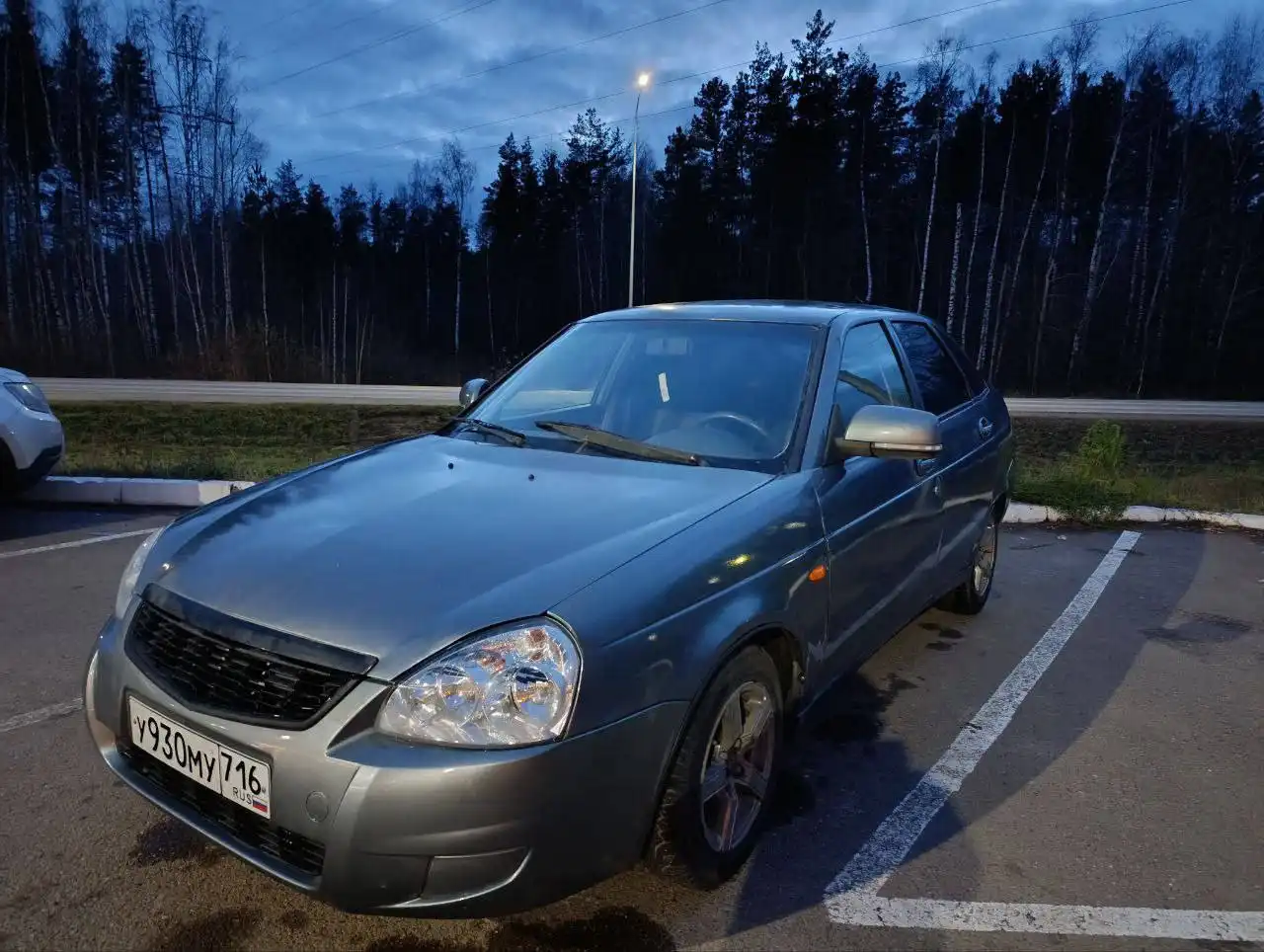 Продам Lada Priora хэтчбек 2010 года