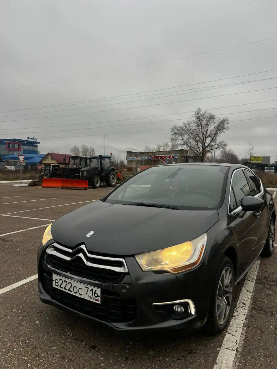 Продажа автомобиля 2013 года в отличном состоянии