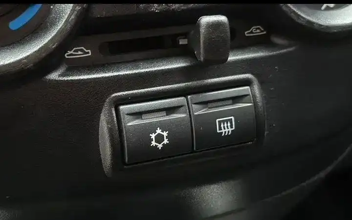 Продажа Лада Калина 2 универсал 2015 год в Уфе