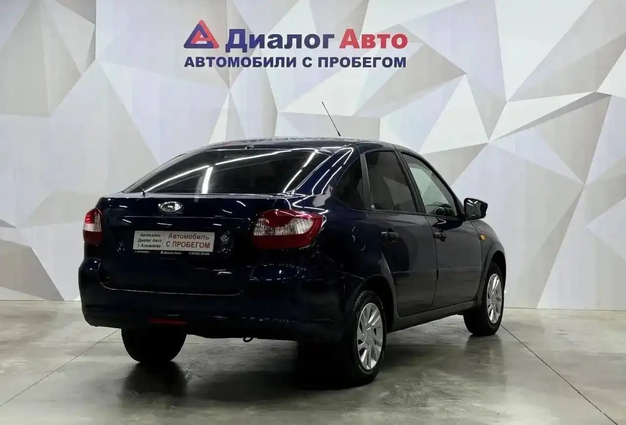 Грузовой автомобиль 2016 года выпуска - Грузовики (Авто) в Казань