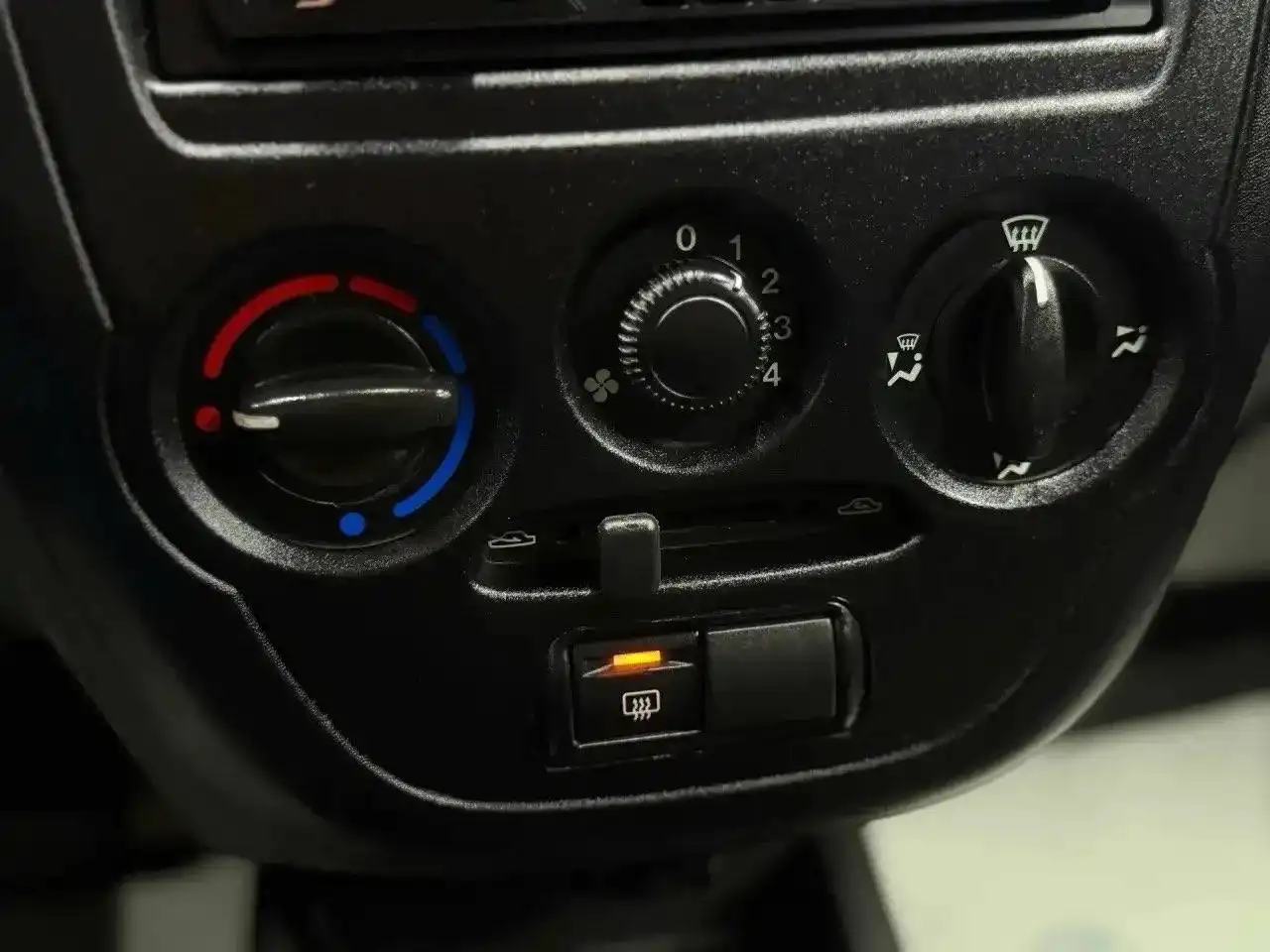 Грузовой автомобиль 2016 года выпуска - Грузовики (Авто) в Казань