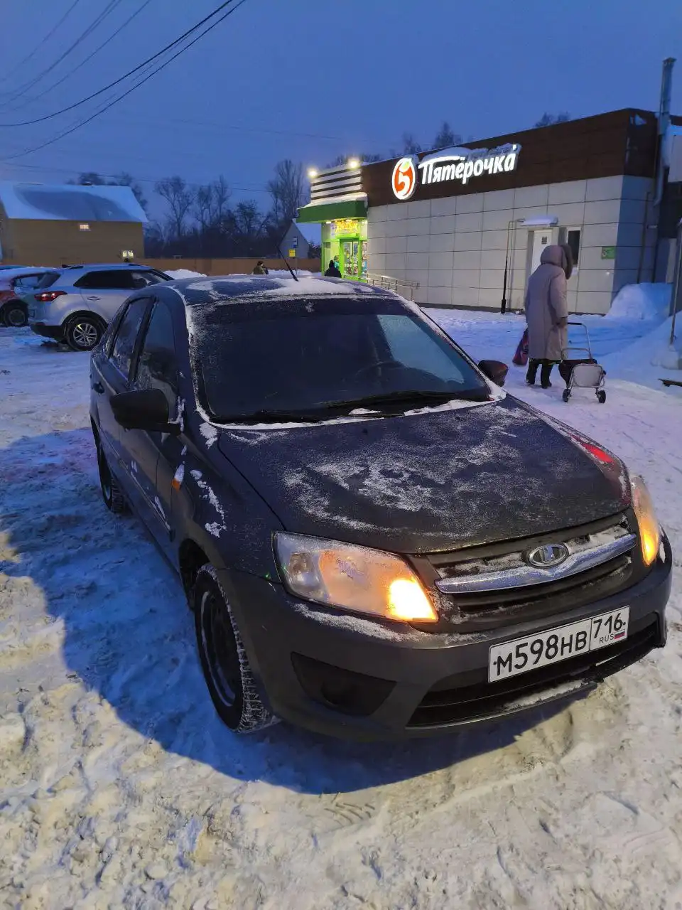 Продам Ладу Гранту 2015 года