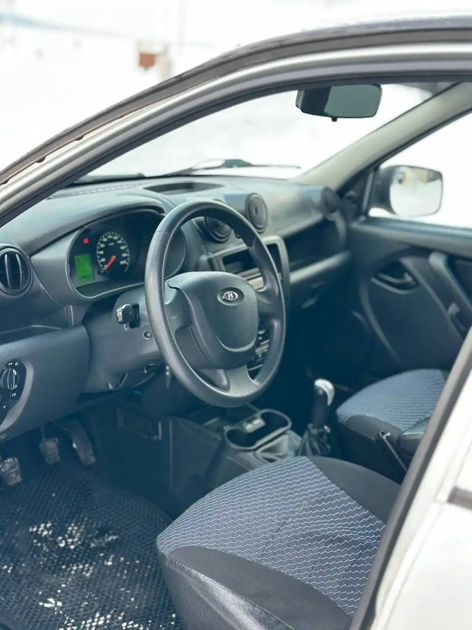 Продается Lada Granta 2013 года с кондиционером - Легковые автомобили (Авто) в Набережные Челны