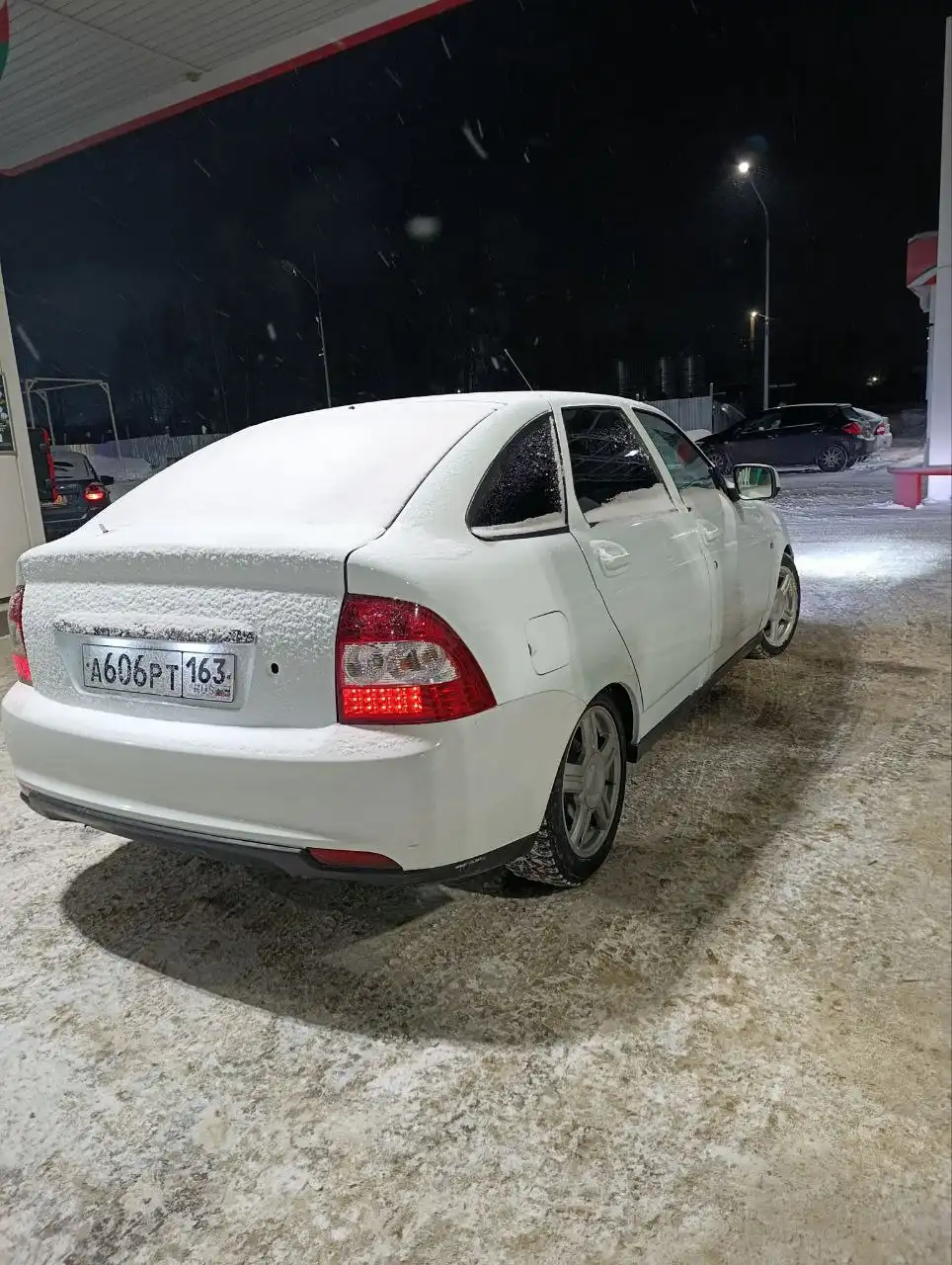 Продажа автомобиля с кондиционером и датчиками