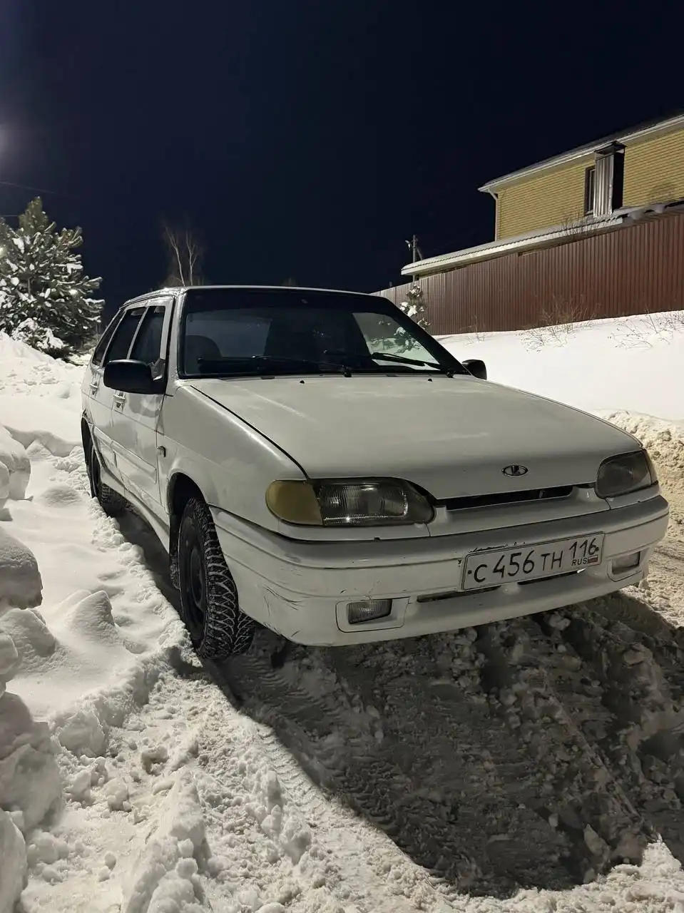 Автомобиль 2013 года, люкс комплектация - Авто в Казань