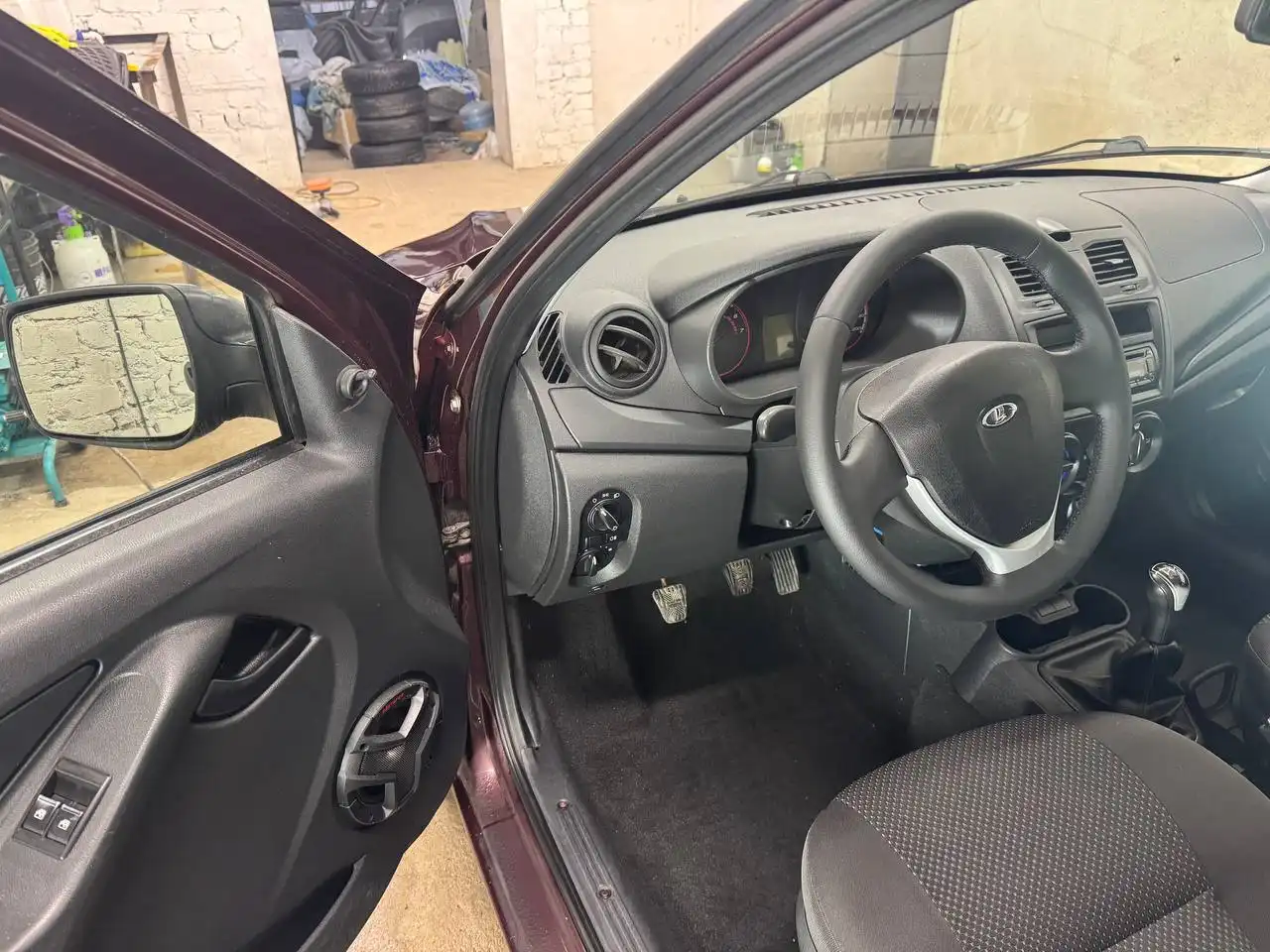 Продажа Лада Калина 2 2013 года - Легковые автомобили (Авто) в Нижнекамск